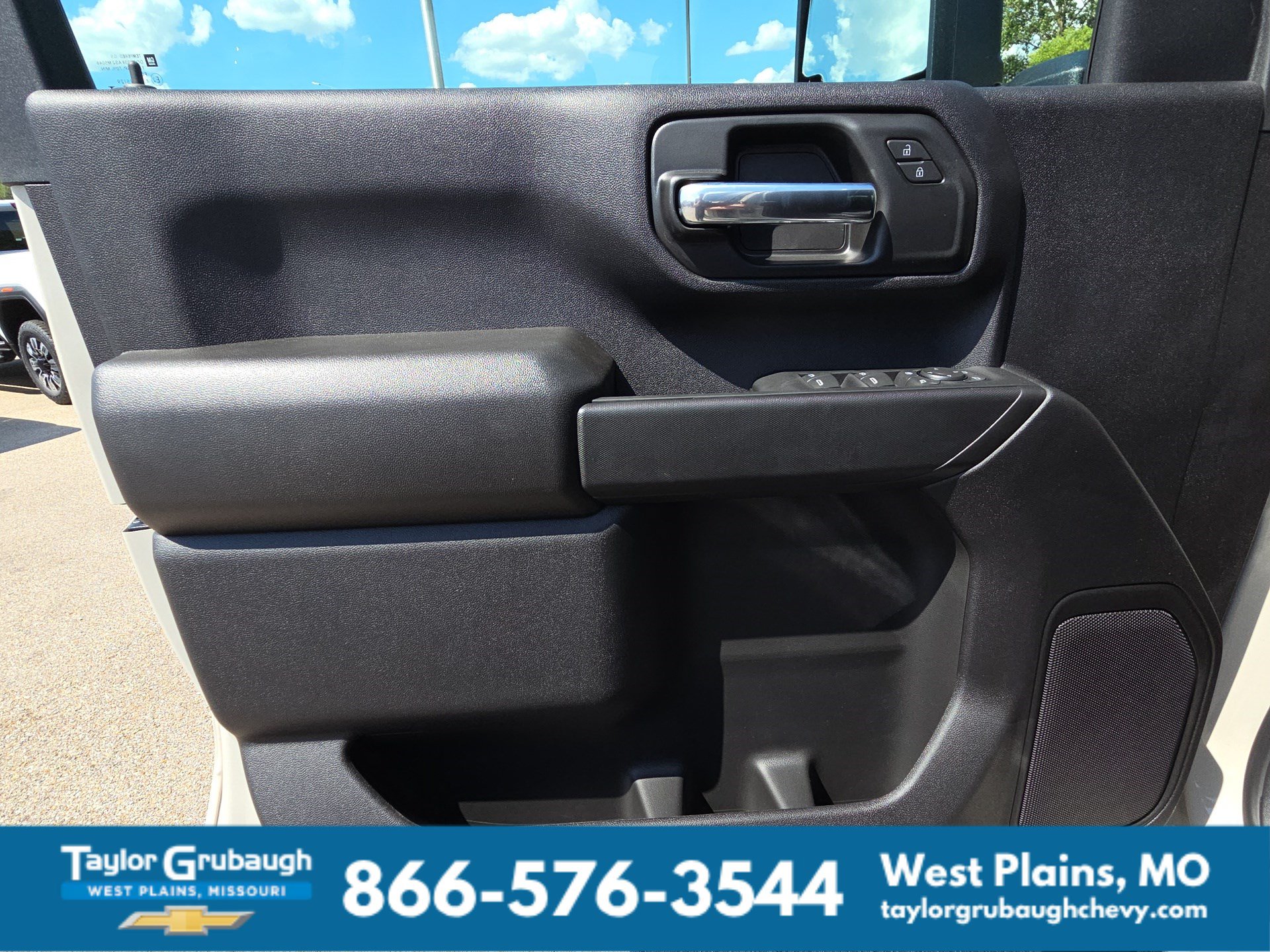 2026 Chevrolet Silverado 2500 HD Custom - Photo 13