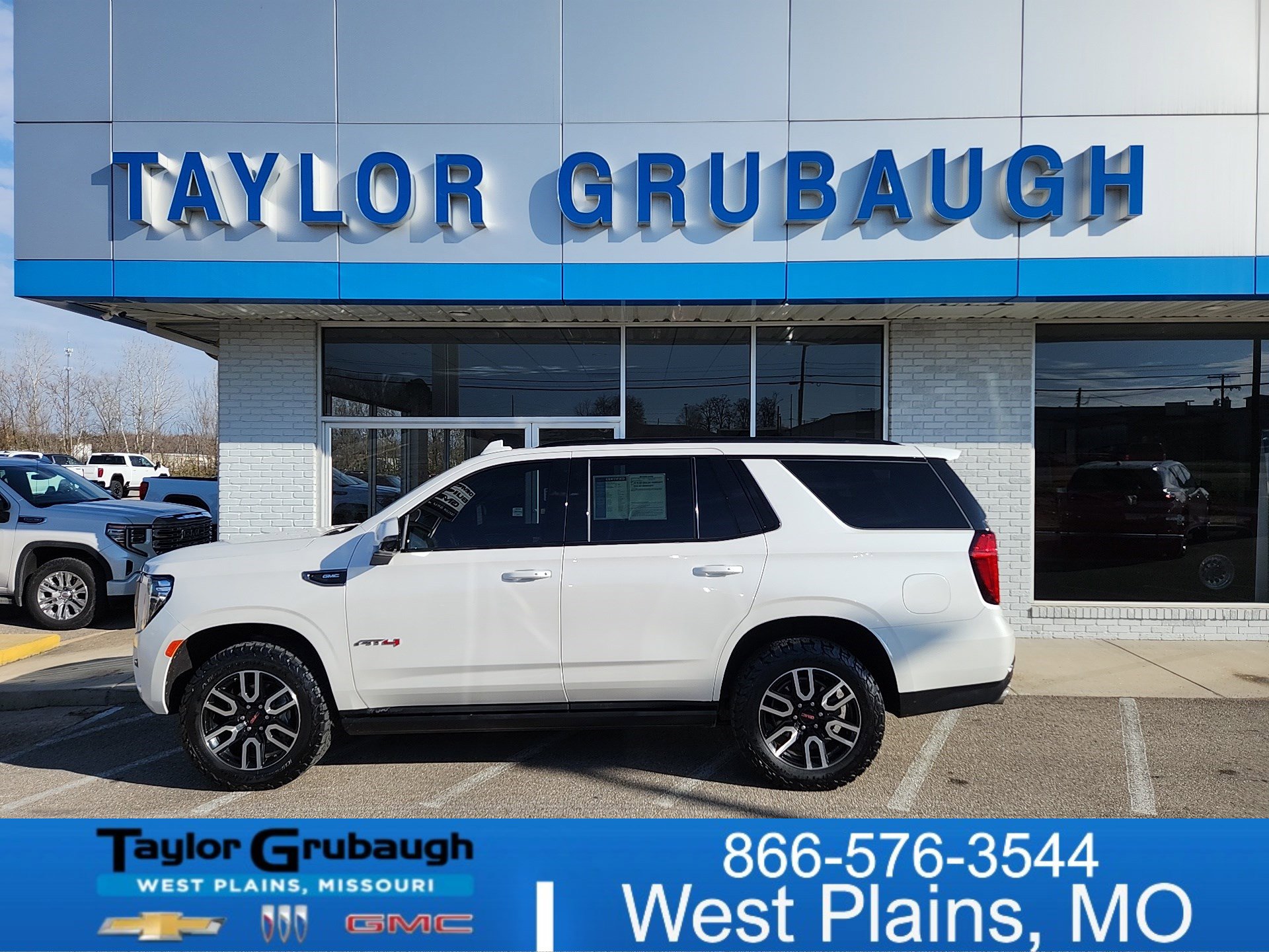 2023 GMC Yukon AT4's photo