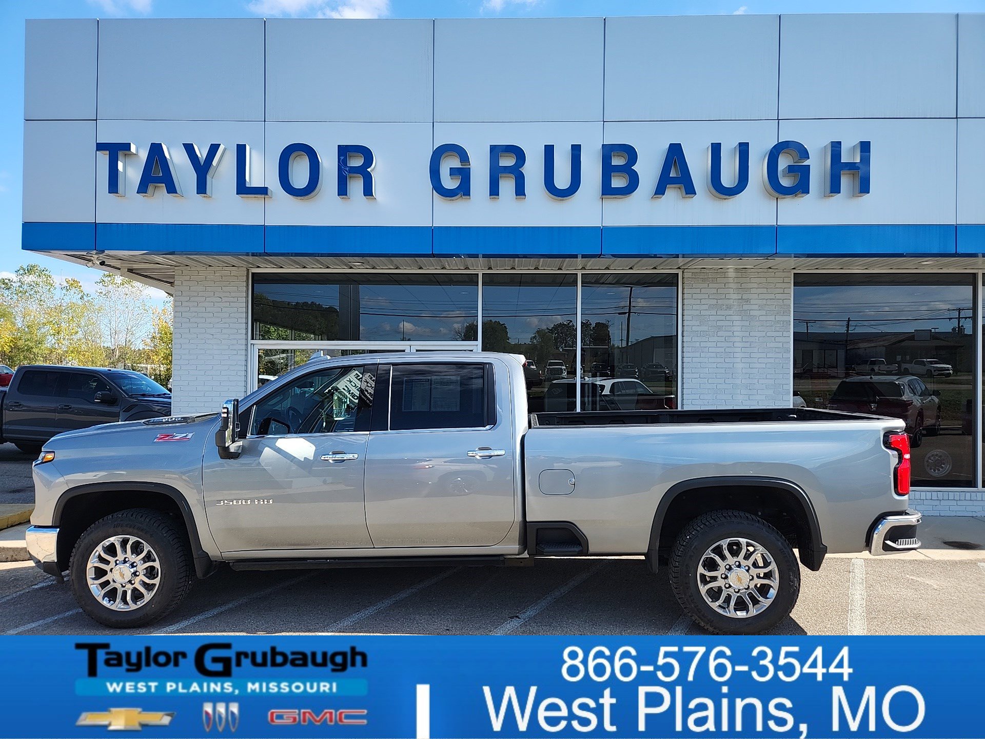 2025 Chevrolet Silverado 3500HD LTZ Crew Cab 4WD