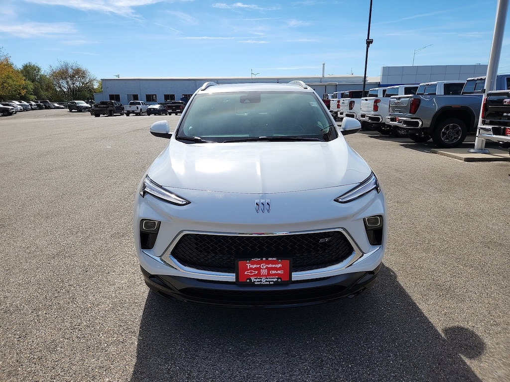 New 2026 Buick Encore GX Sport Touring SUV