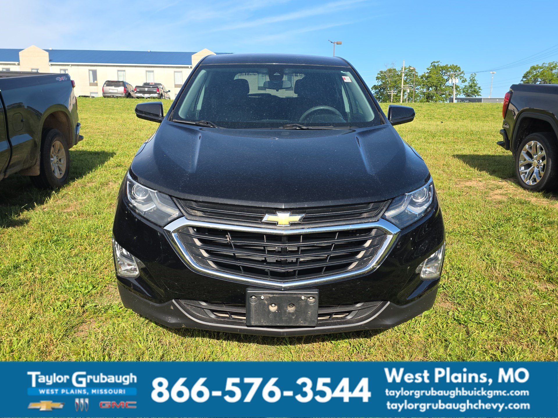 Used 2020 Chevrolet Equinox LT with VIN 2GNAXUEV5L6217011 for sale in West Plains, MO