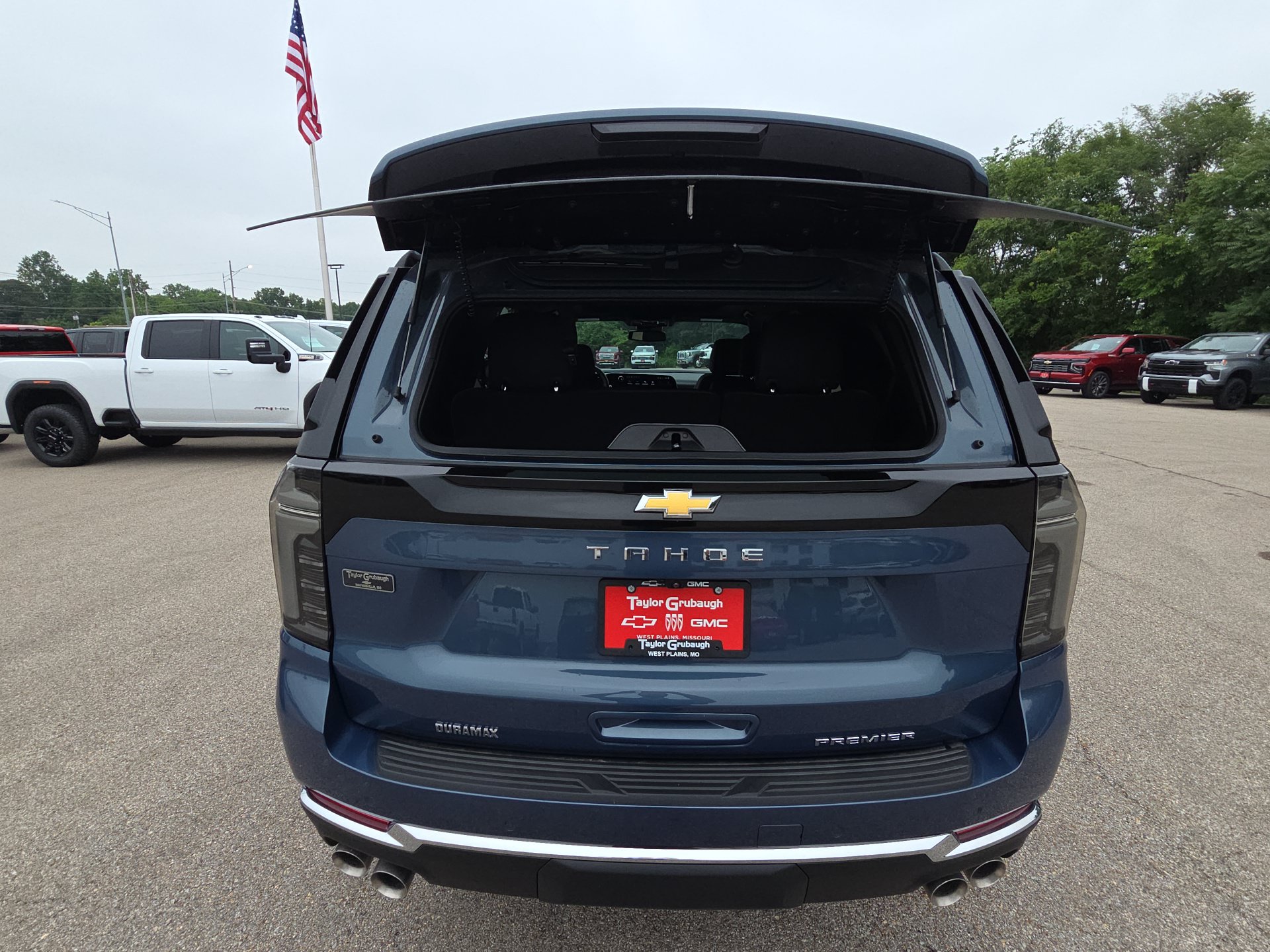 2026 Chevrolet Tahoe Premier - Photo 37