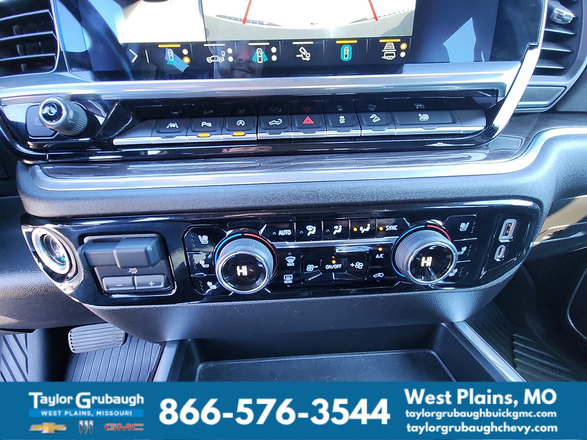 2023 Chevrolet Silverado 1500 LTZ - Photo 25