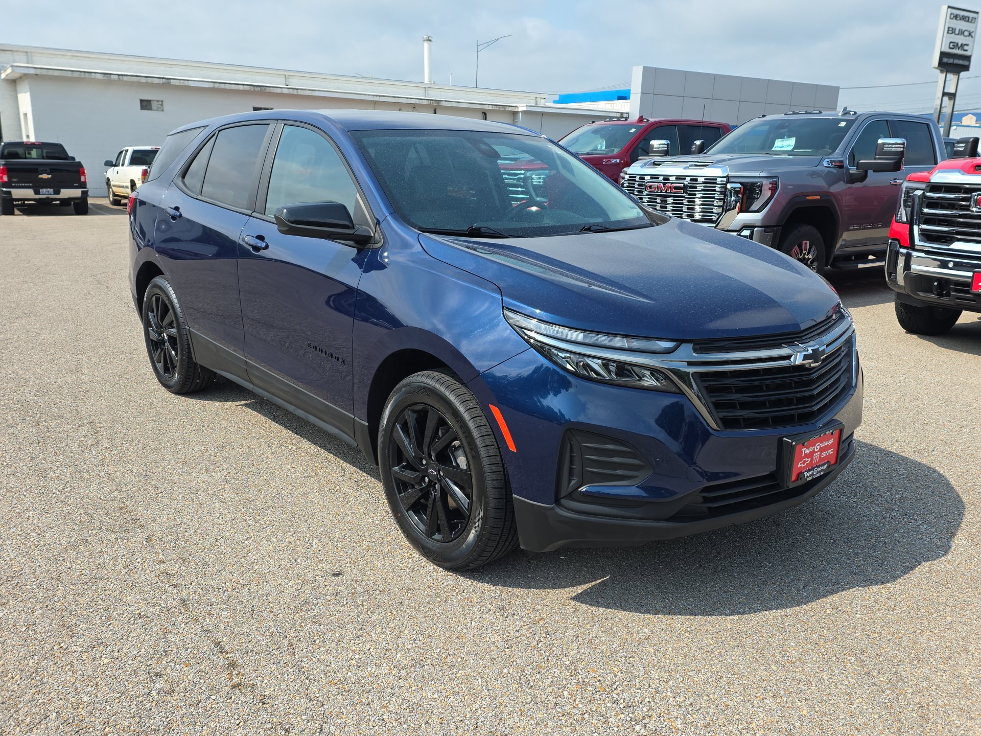 Used 2023 Chevrolet Equinox LS with VIN 3GNAXSEG3PL122423 for sale in West Plains, MO