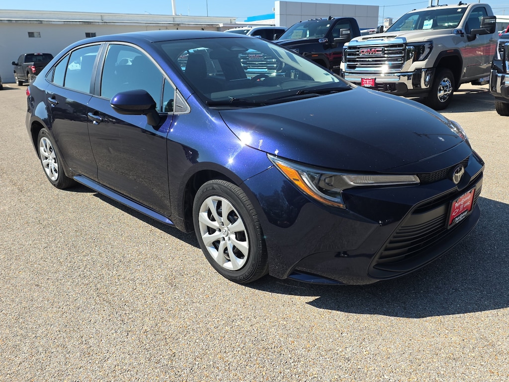 Used 2025 Toyota Corolla LE