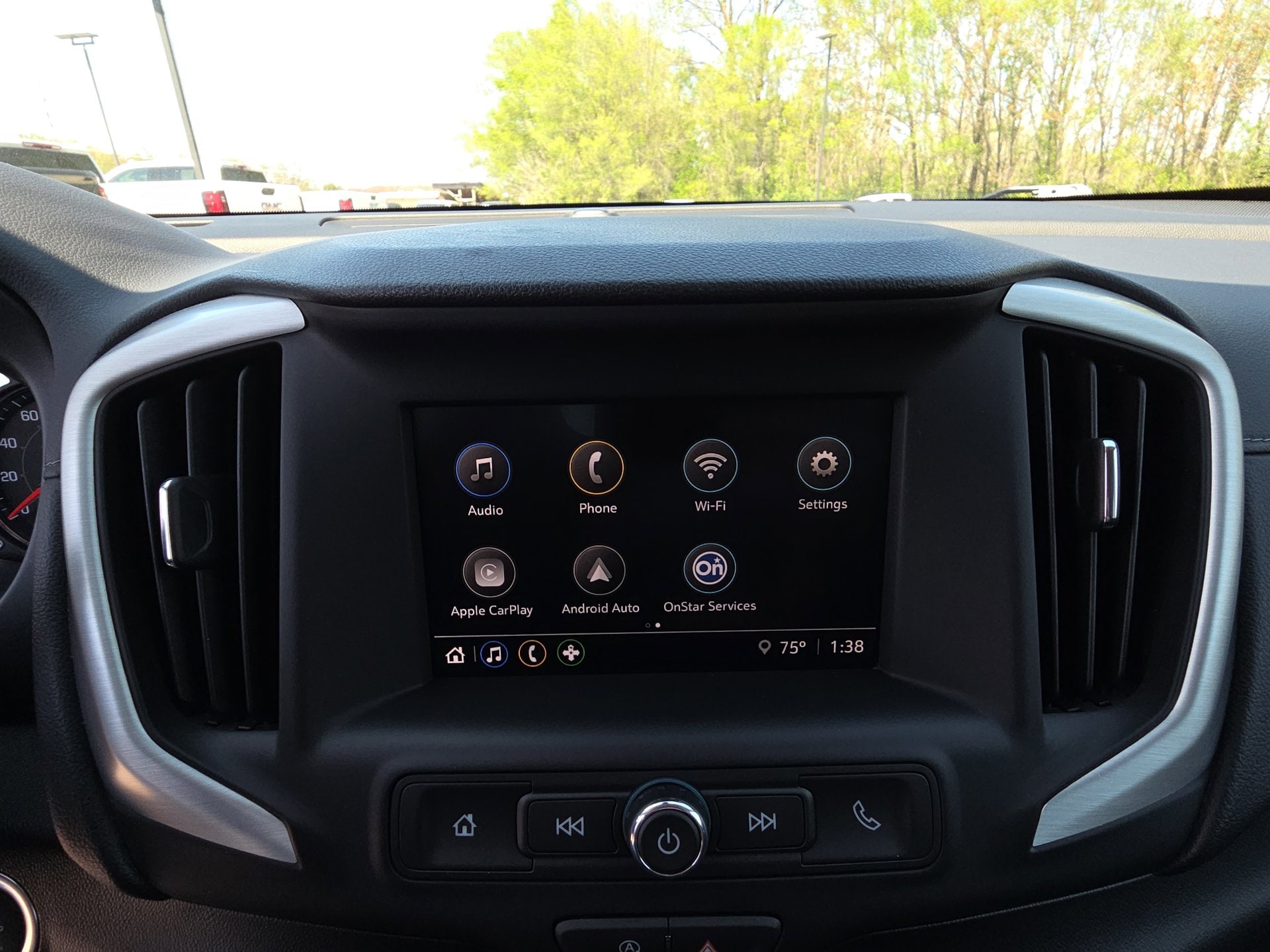 2024 GMC Terrain SLE - Photo 21