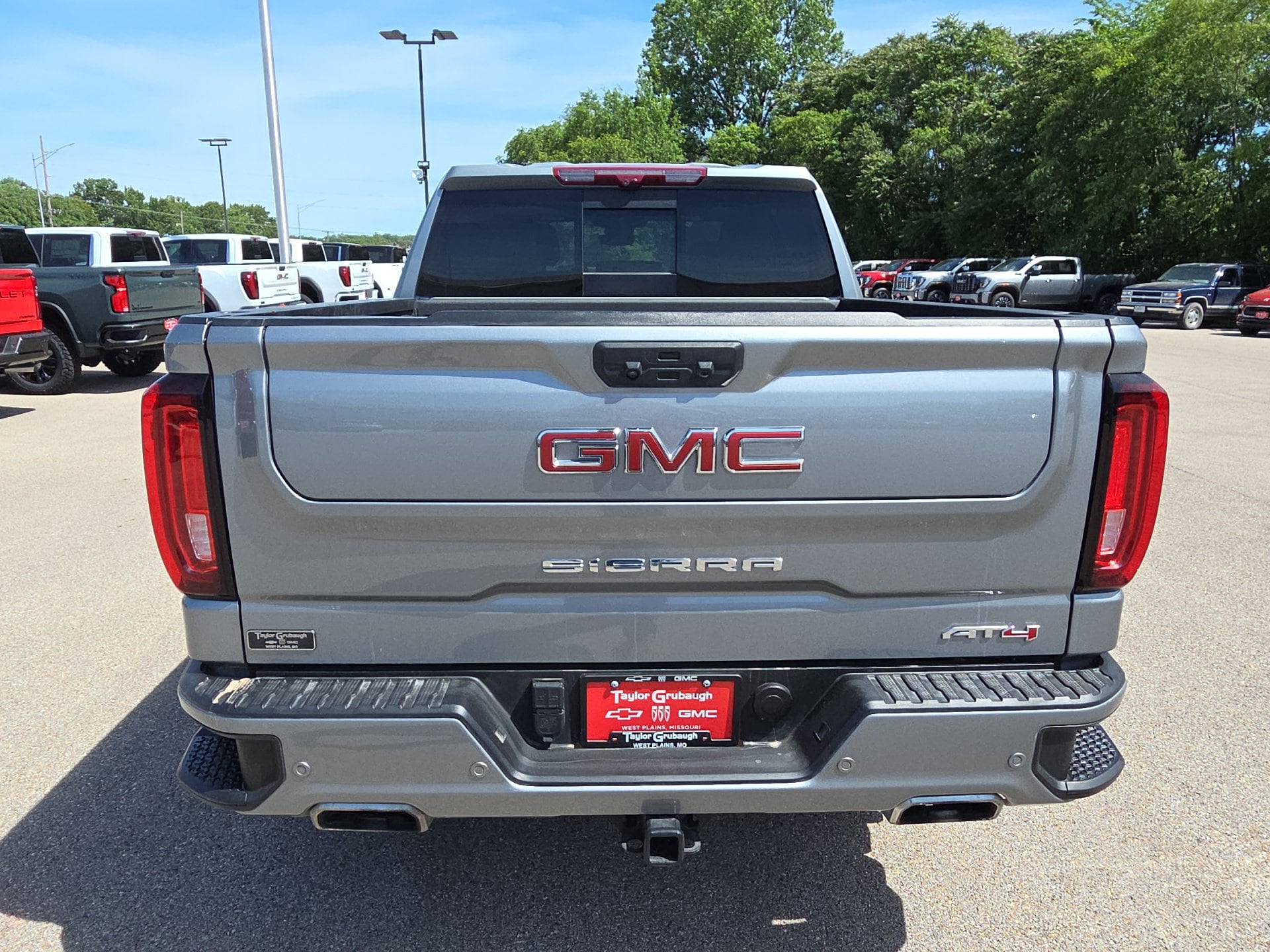 2024 GMC Sierra 1500 AT4 - Photo 7