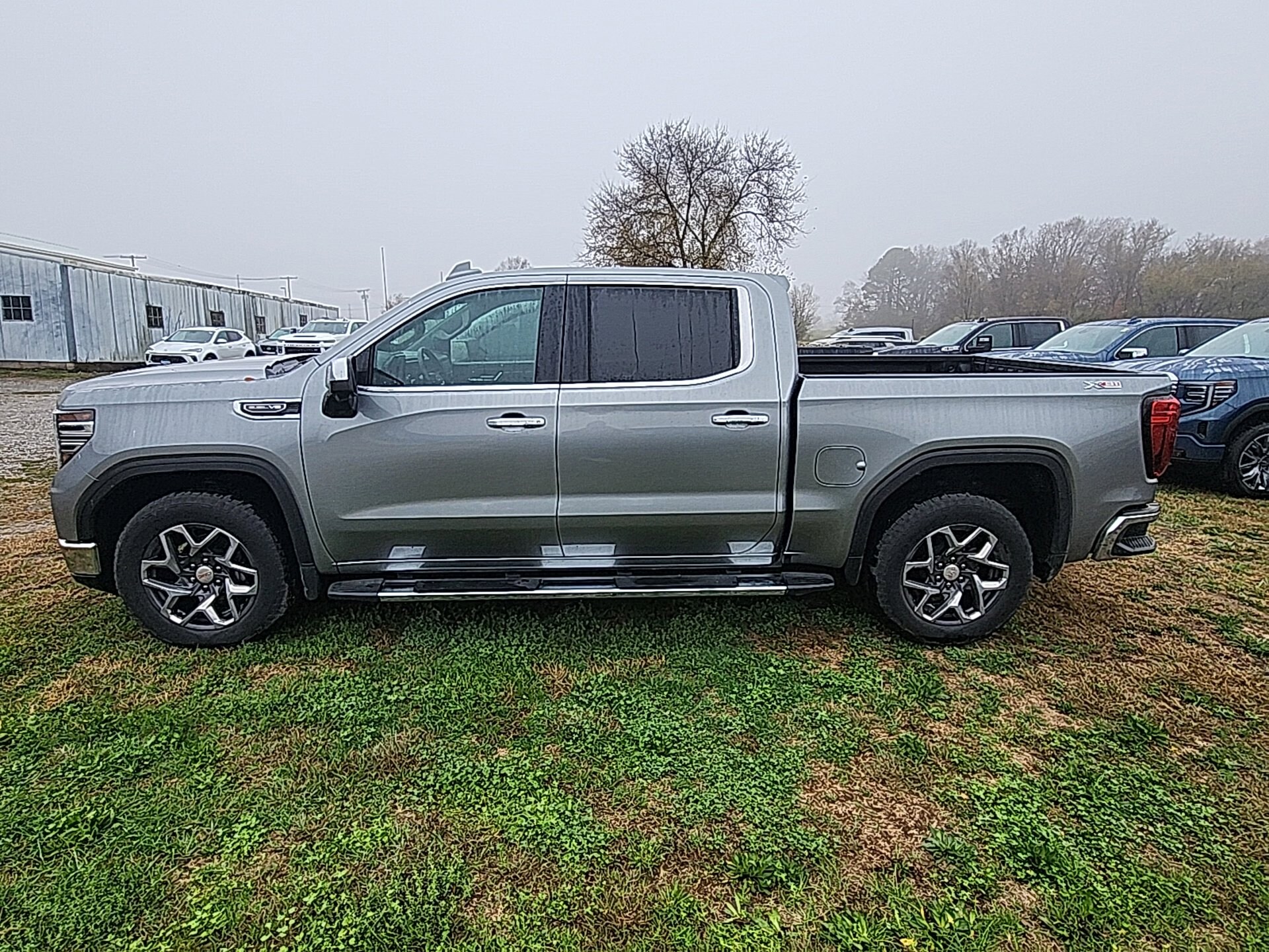 2023 Gmc Sierra 1500 SLT photo 4