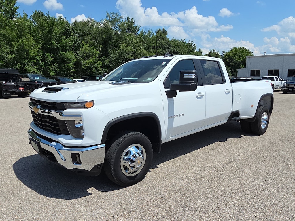 Used 2025 Chevrolet Silverado 3500 HD LT DRW Truck