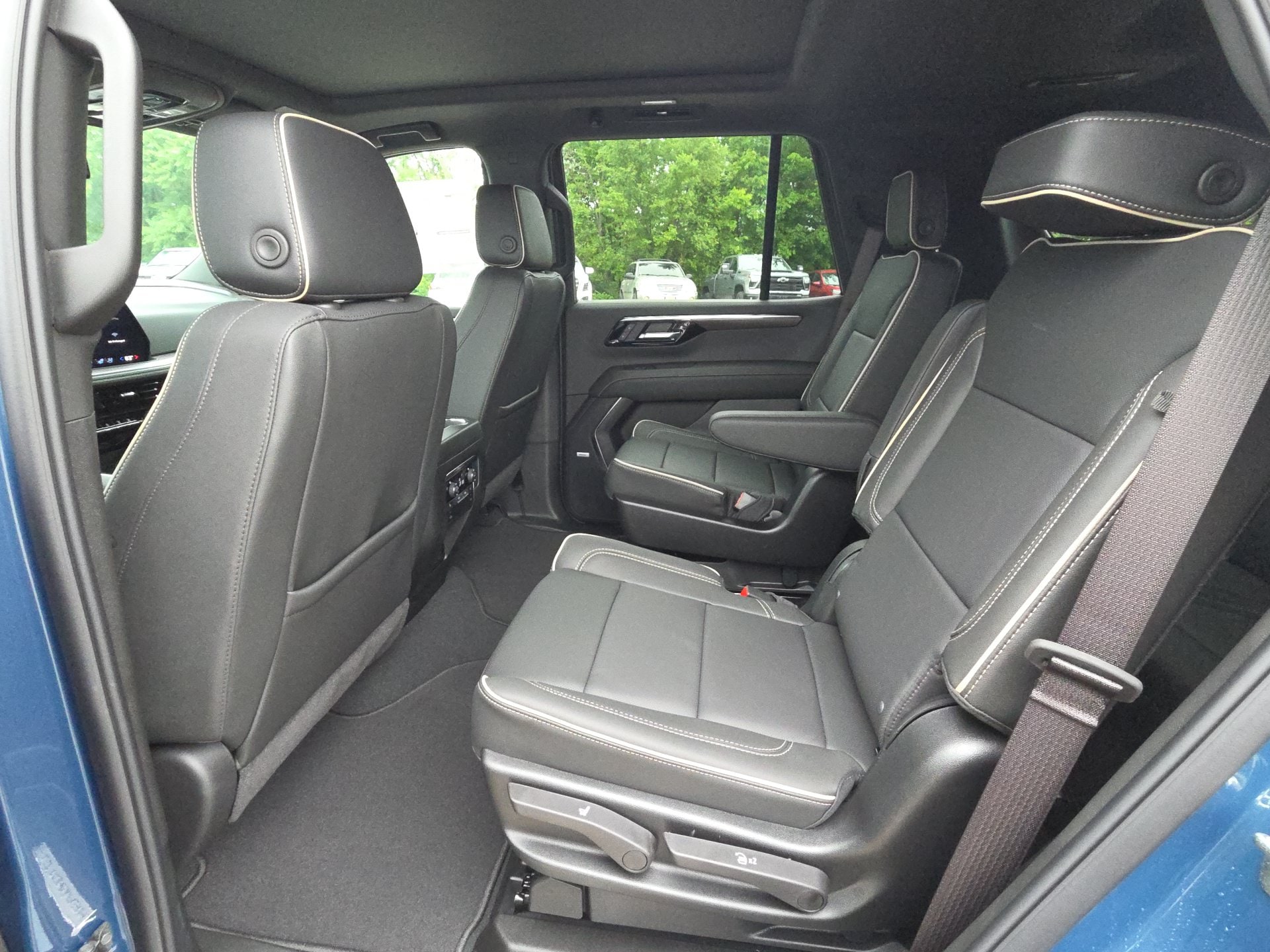 2026 Chevrolet Tahoe Premier - Photo 29