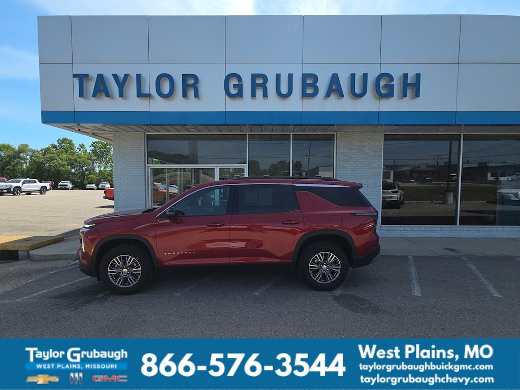 Used 2026 Chevrolet Traverse LT SUV