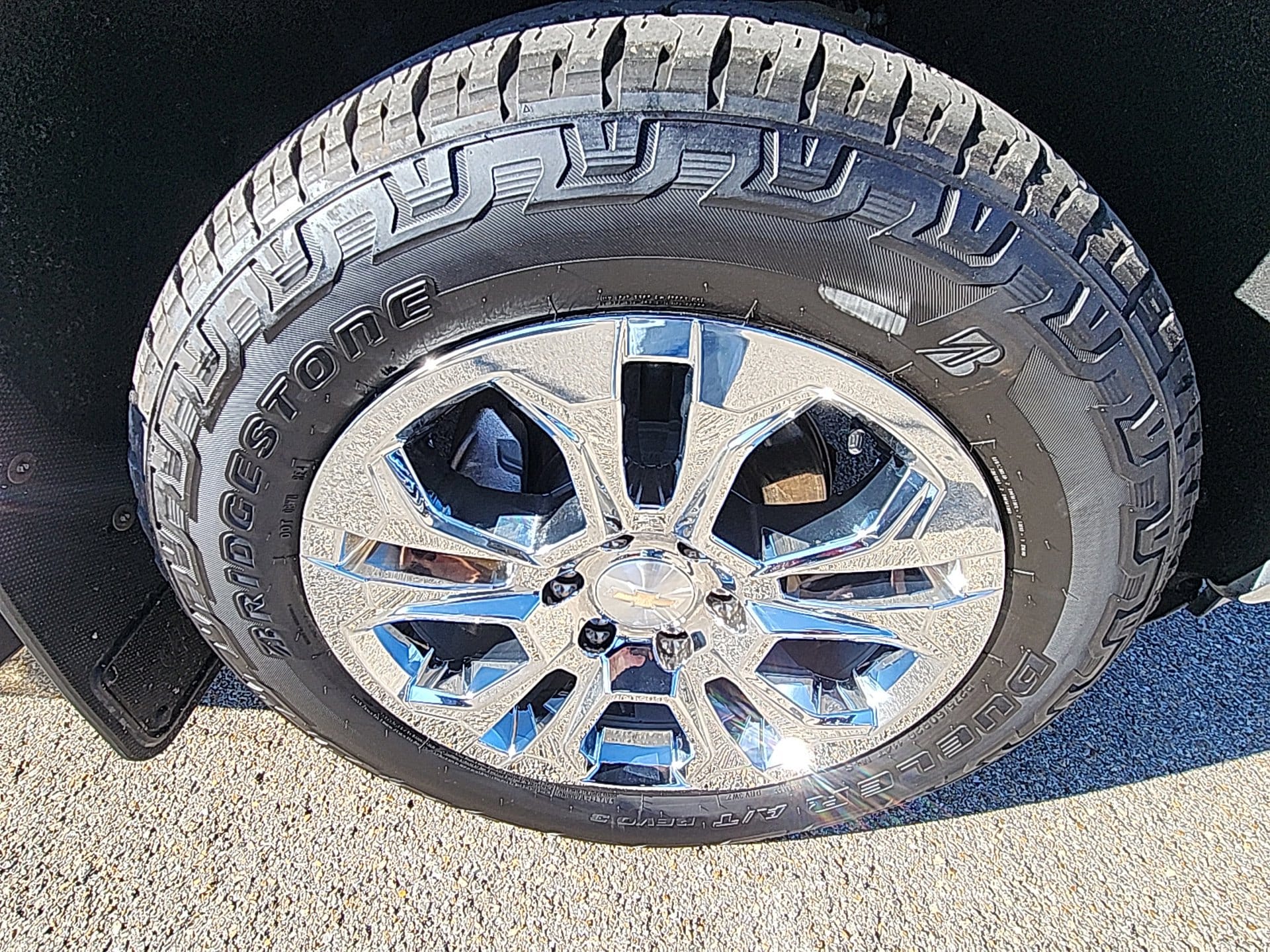 2023 Chevrolet Silverado 1500 LTZ - Photo 12