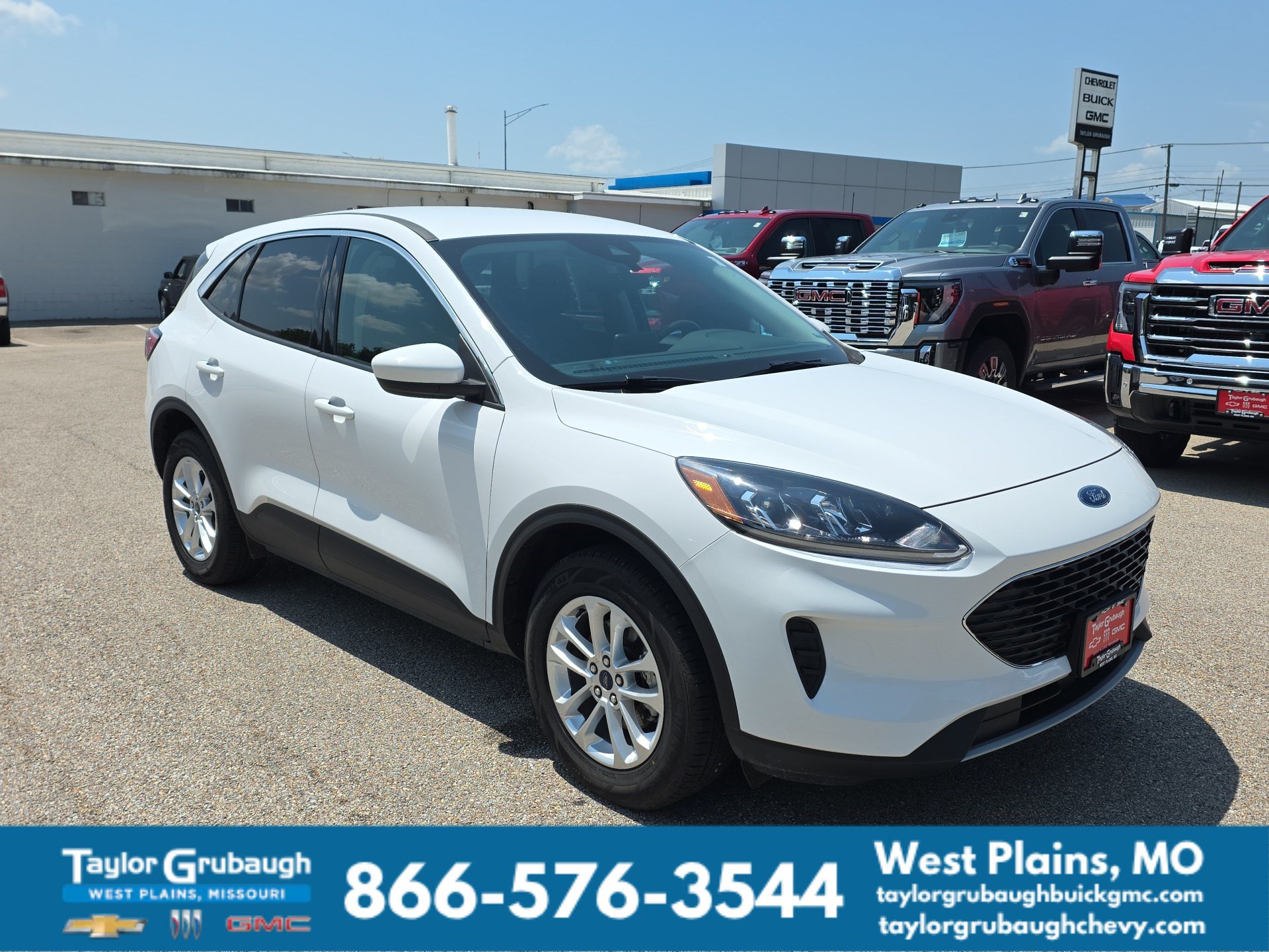 Used 2020 Ford Escape SE with VIN 1FMCU9G67LUB68128 for sale in West Plains, MO