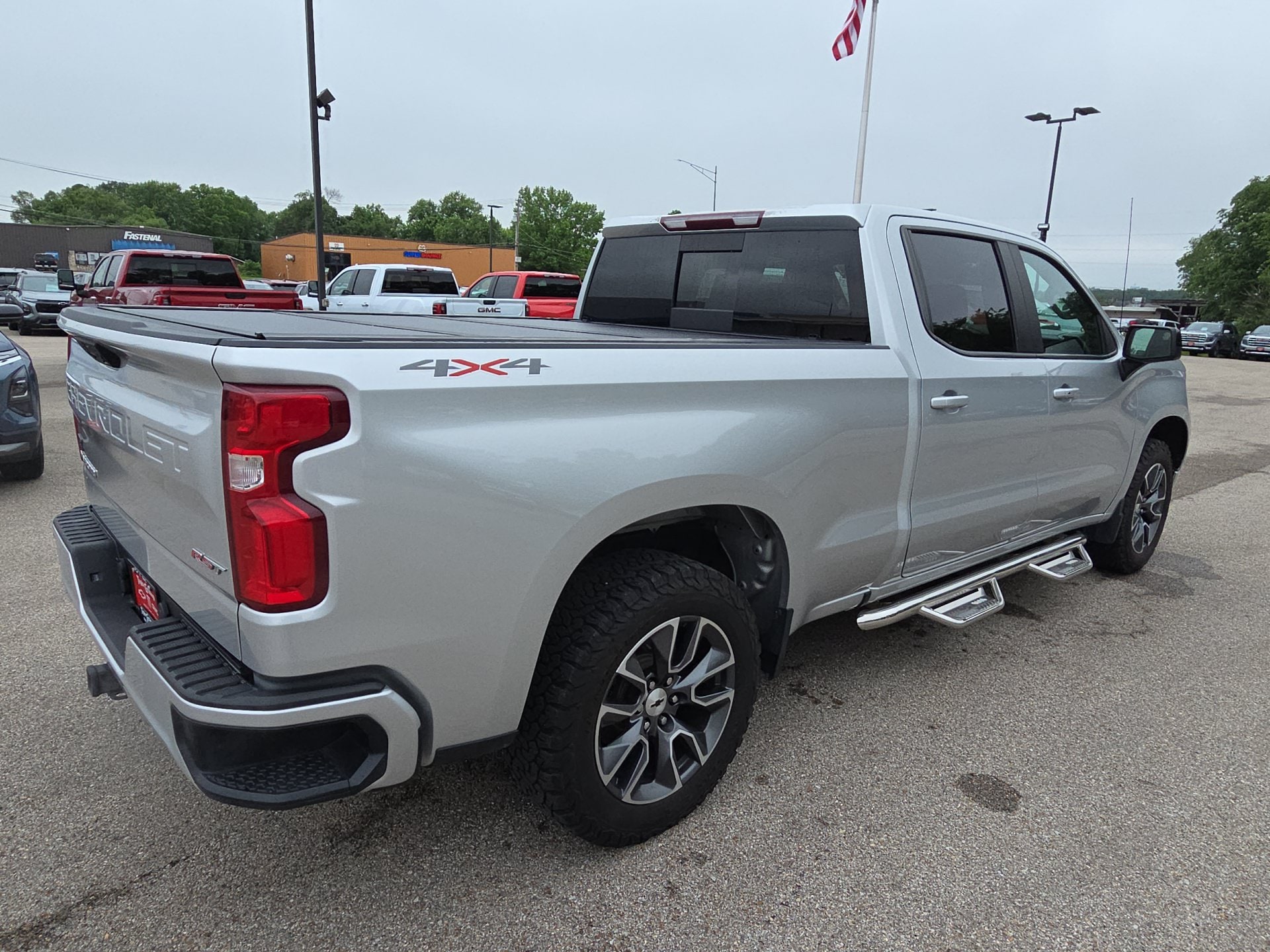 2022 Chevrolet Silverado 1500 RST - Photo 10