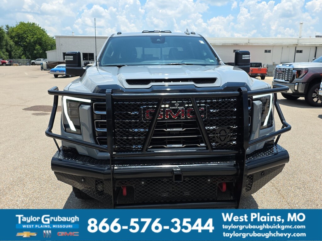 Used 2024 GMC Sierra 2500 HD AT4 Truck
