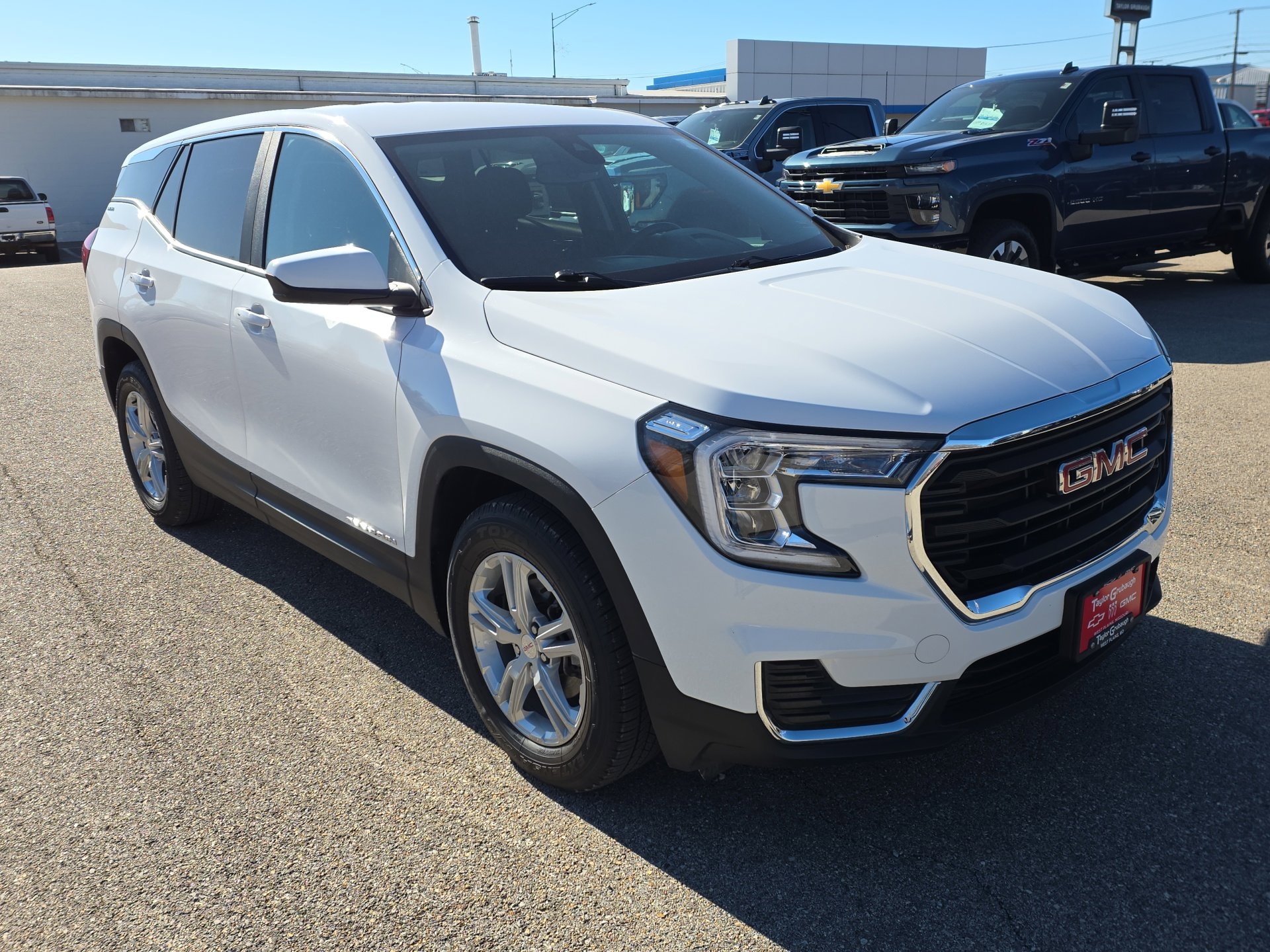 Used 2023 GMC Terrain SLE with VIN 3GKALMEG4PL195207 for sale in West Plains, MO