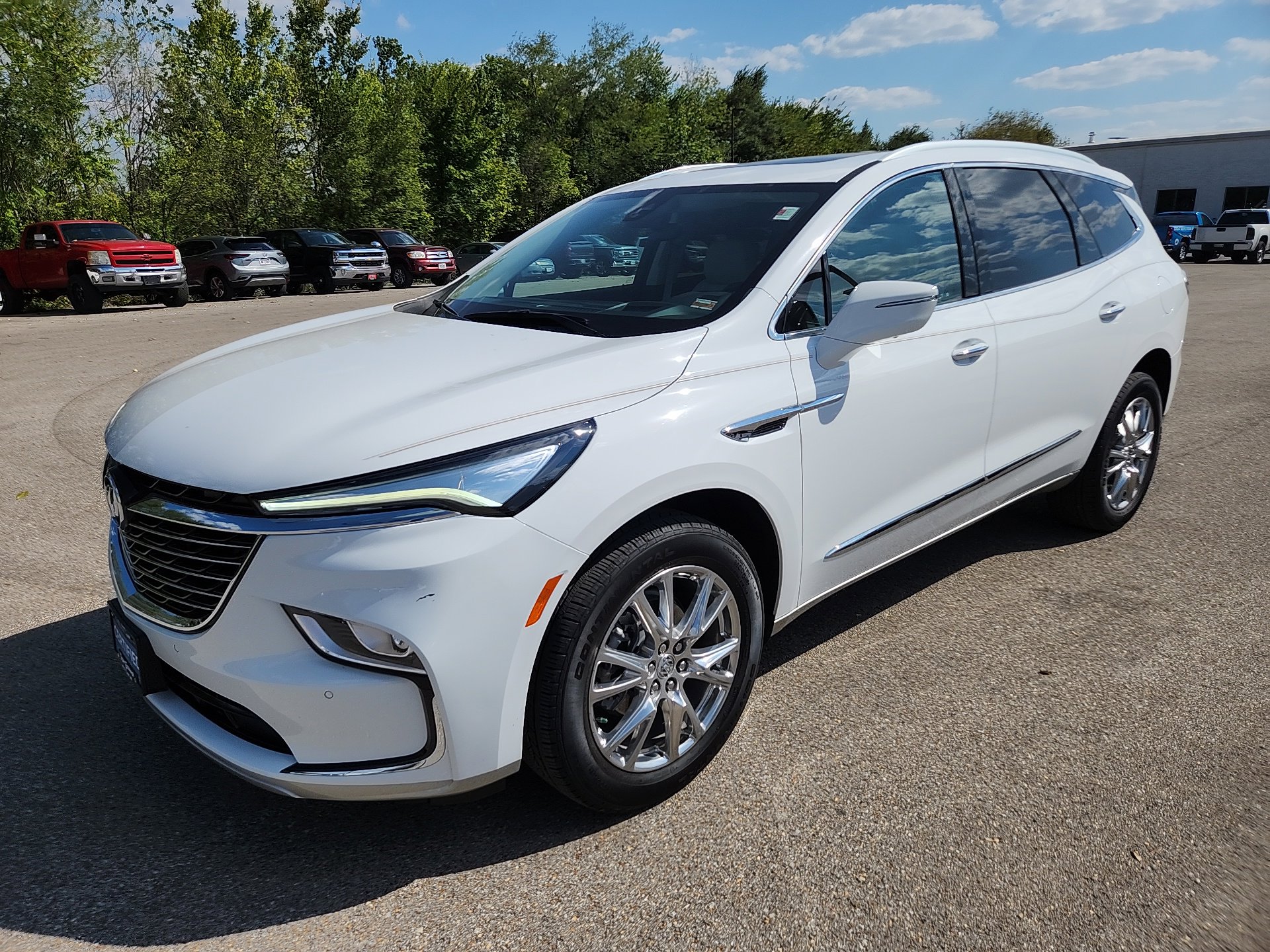 2023 Buick Enclave Premium photo 4