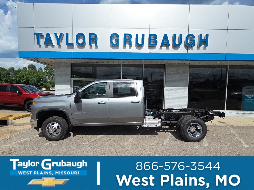 New 2026 Chevrolet Silverado 3500 HD Chassis Cab LT Truck