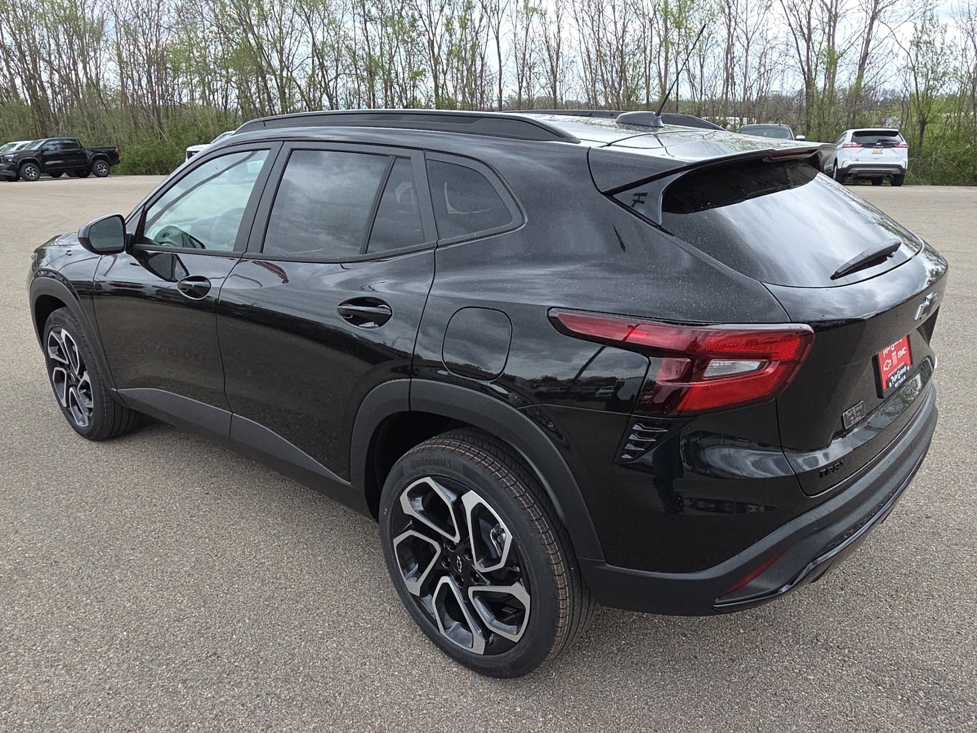 View vehicle photo 6