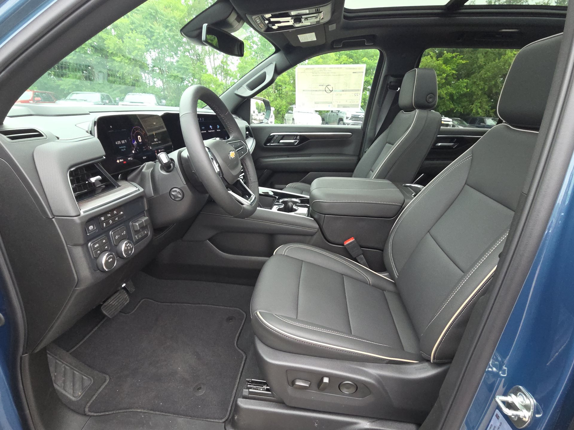 2026 Chevrolet Tahoe Premier - Photo 15
