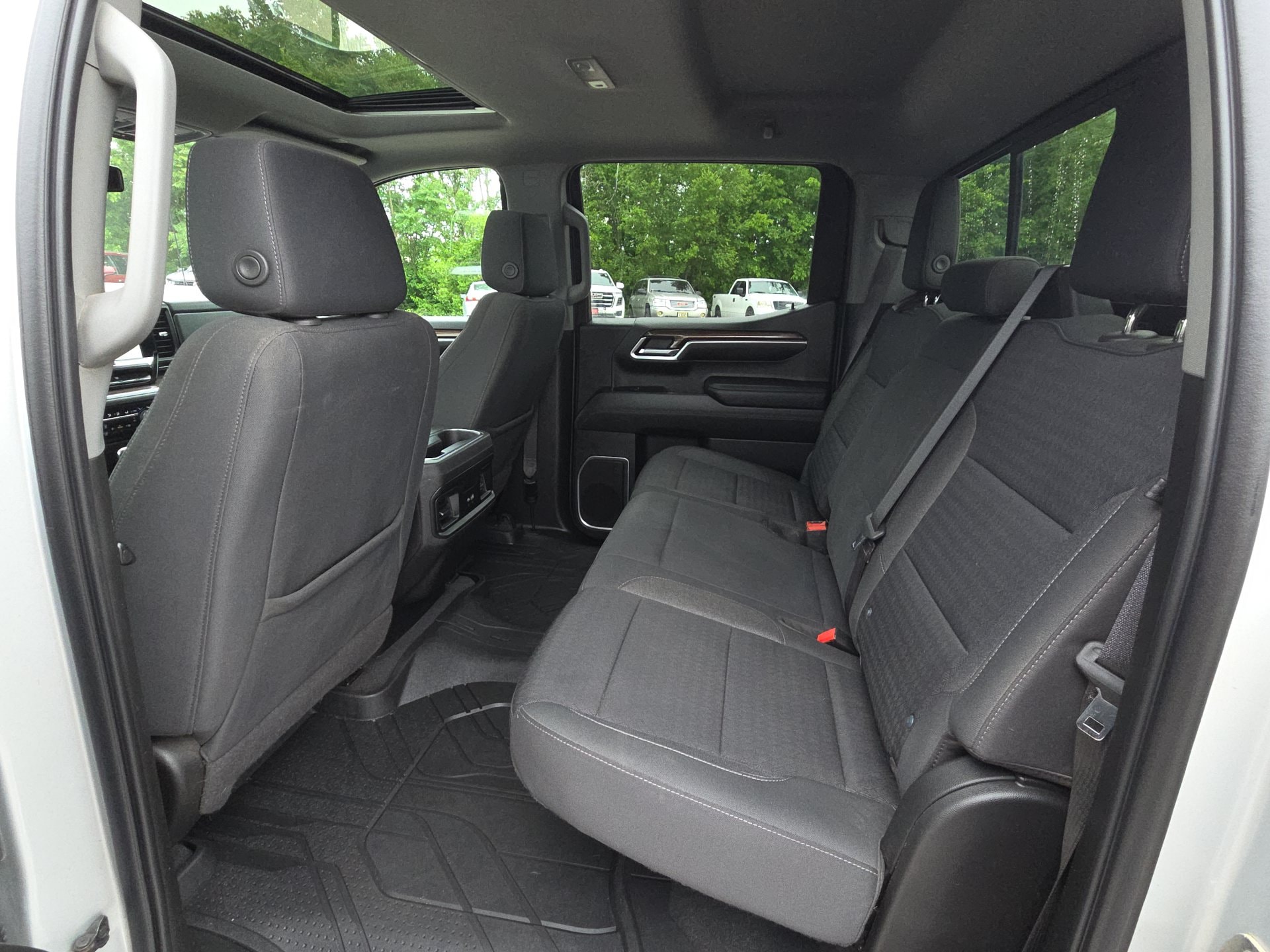 2022 Chevrolet Silverado 1500 RST - Photo 31