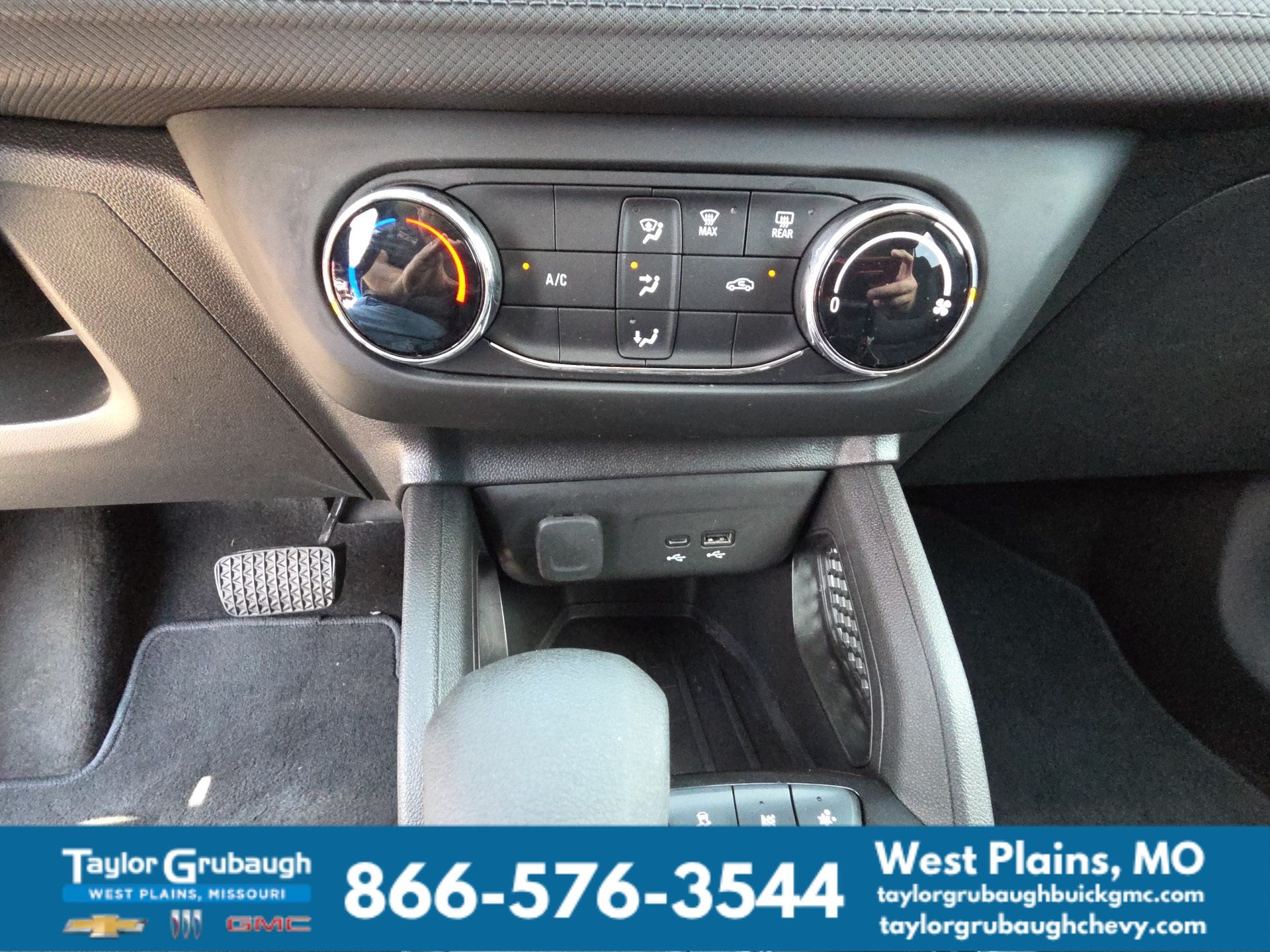 2024 Chevrolet TrailBlazer LS - Photo 23