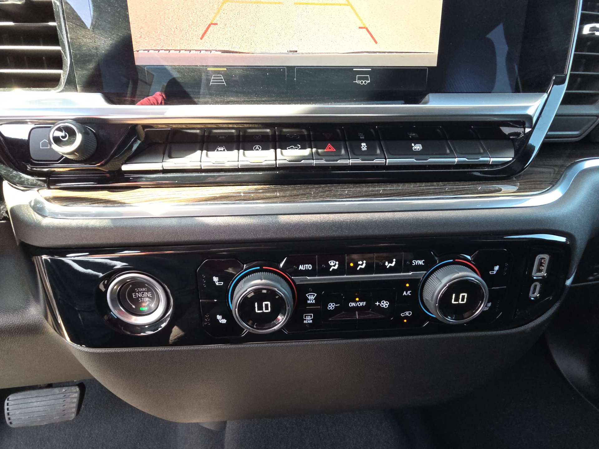 2023 Chevrolet Silverado 1500 RST - Photo 24