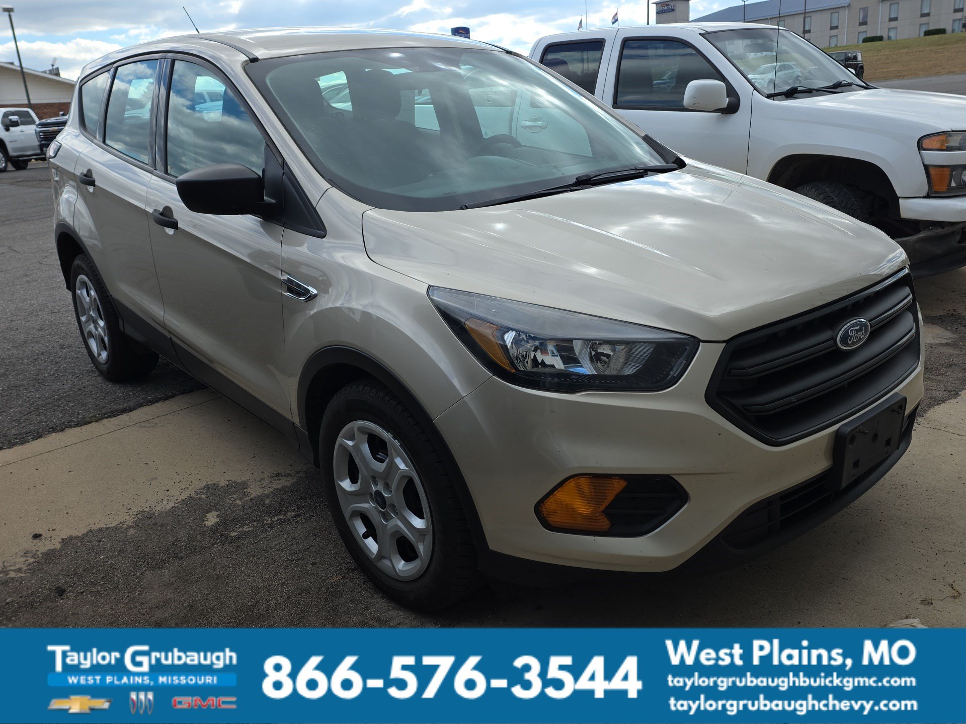 Used 2018 Ford Escape S with VIN 1FMCU0F78JUC94923 for sale in West Plains, MO
