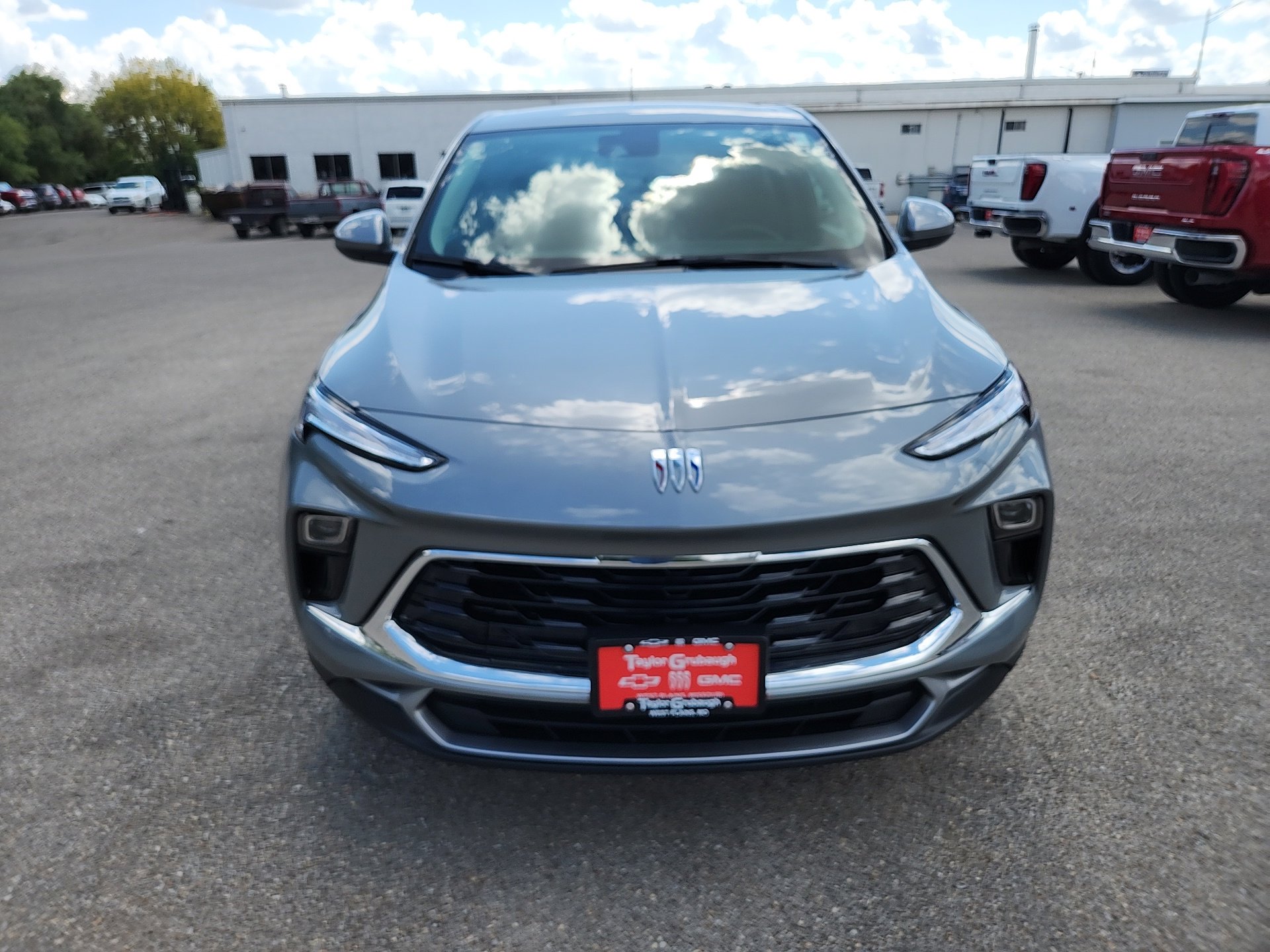 2026 Buick Encore GX Preferred photo 2