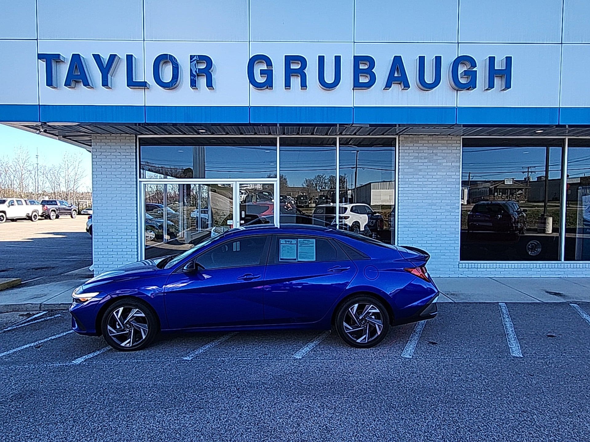 2025 Hyundai Elantra Blue's photo