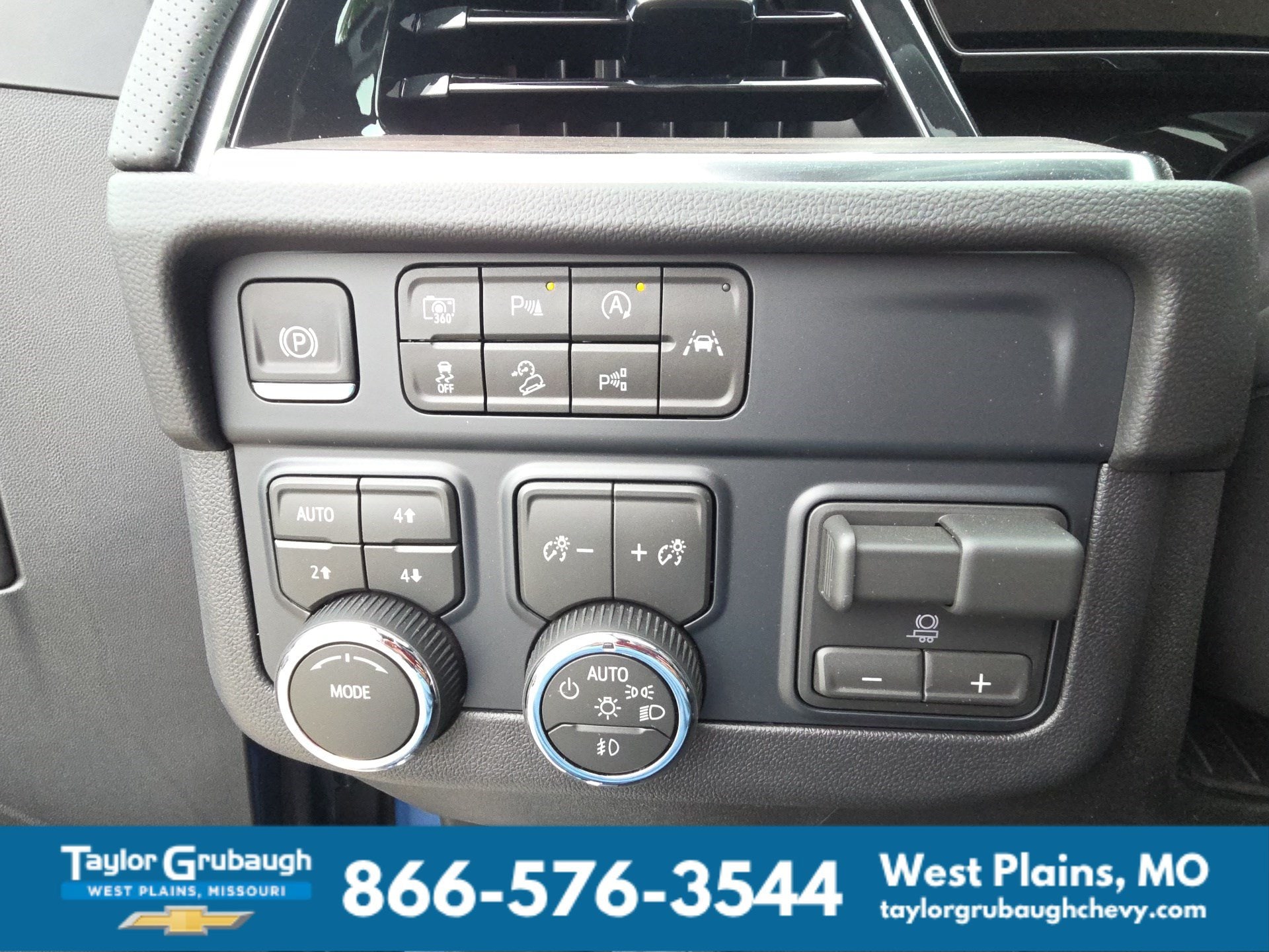 2026 Chevrolet Tahoe Premier - Photo 20