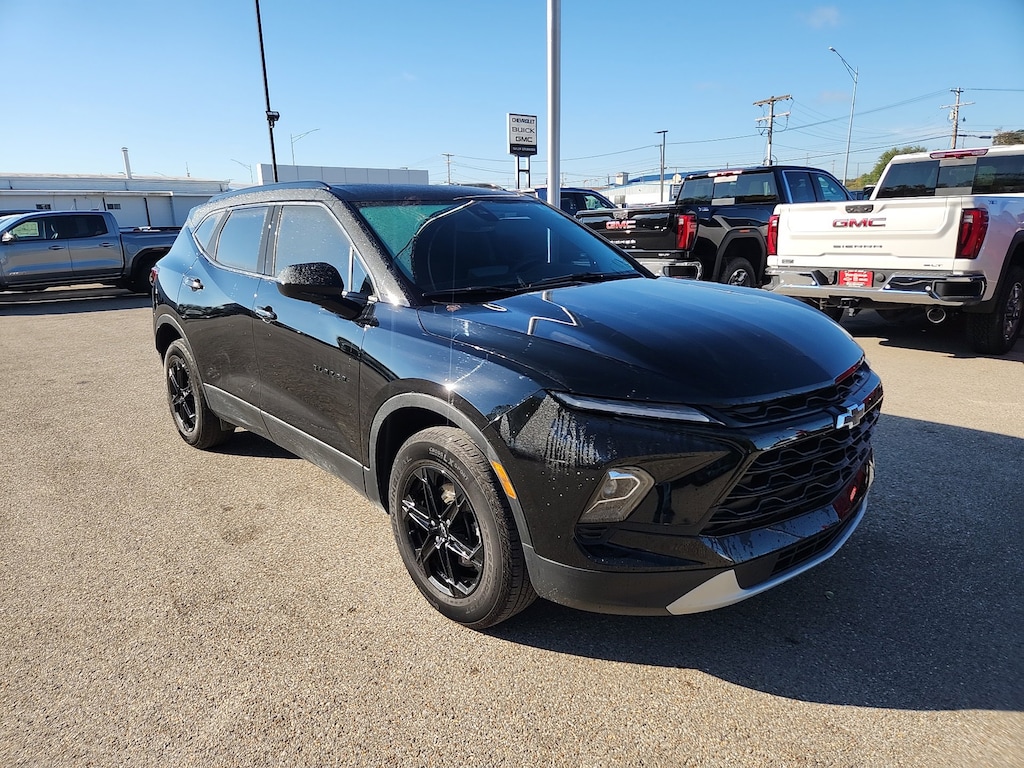 Used 2023 Chevrolet Blazer 2LT SUV