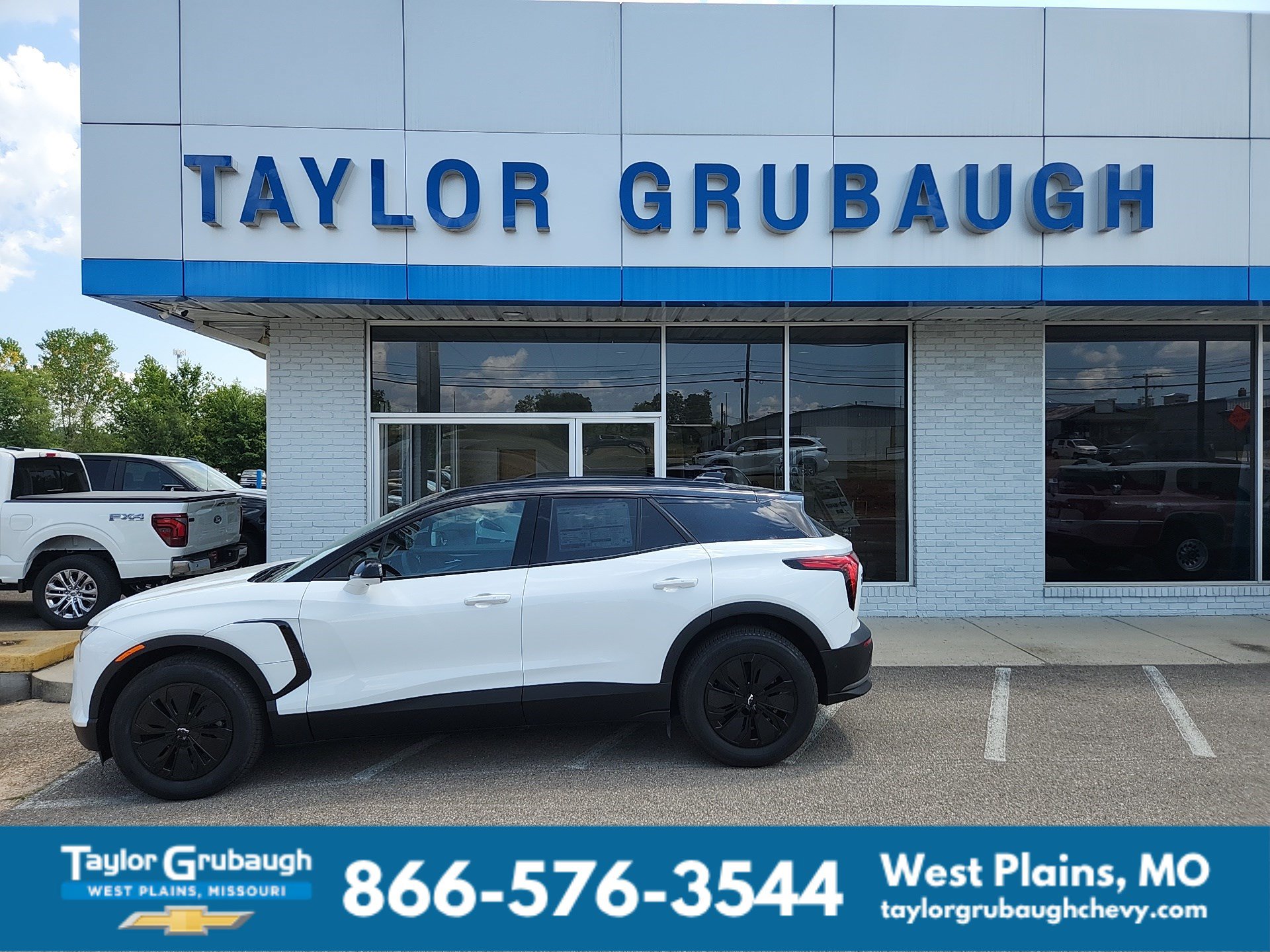 Summit White 2025 Chevrolet Blazer EV SUV / Crossover Front-Wheel Drive Automatic