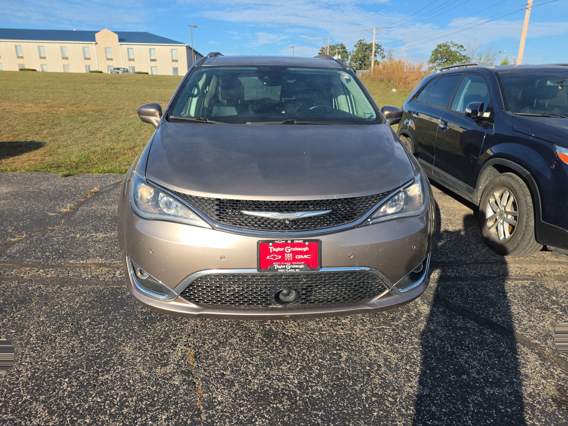 Used 2017 Chrysler Pacifica Touring-L Plus Minivan