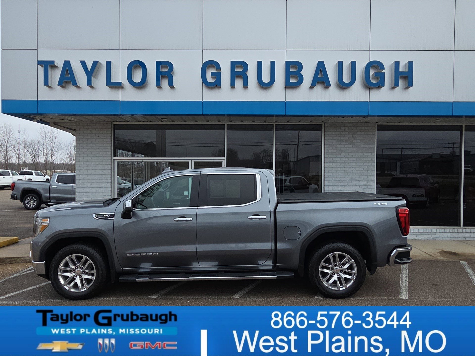 2019 GMC Sierra 1500 SLT's photo