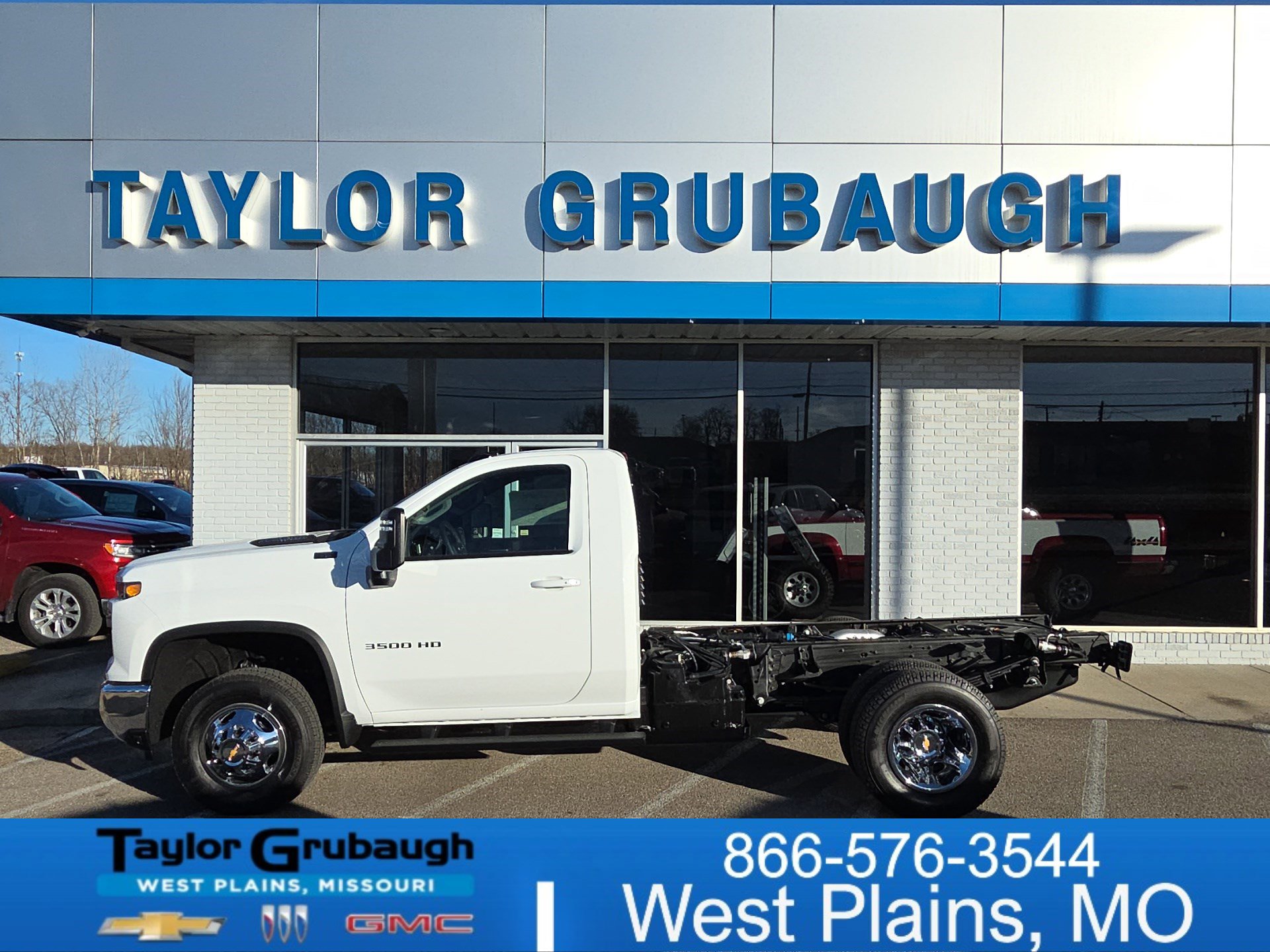 2026 Chevrolet Silverado 3500HD LT's photo