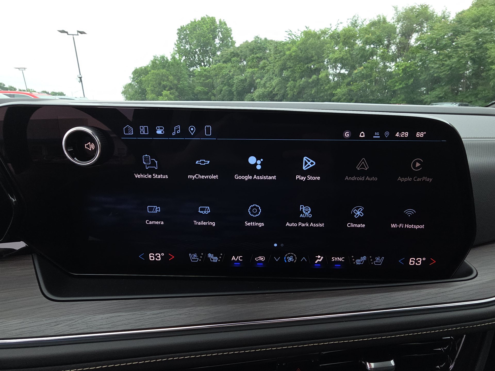 2026 Chevrolet Tahoe Premier - Photo 21