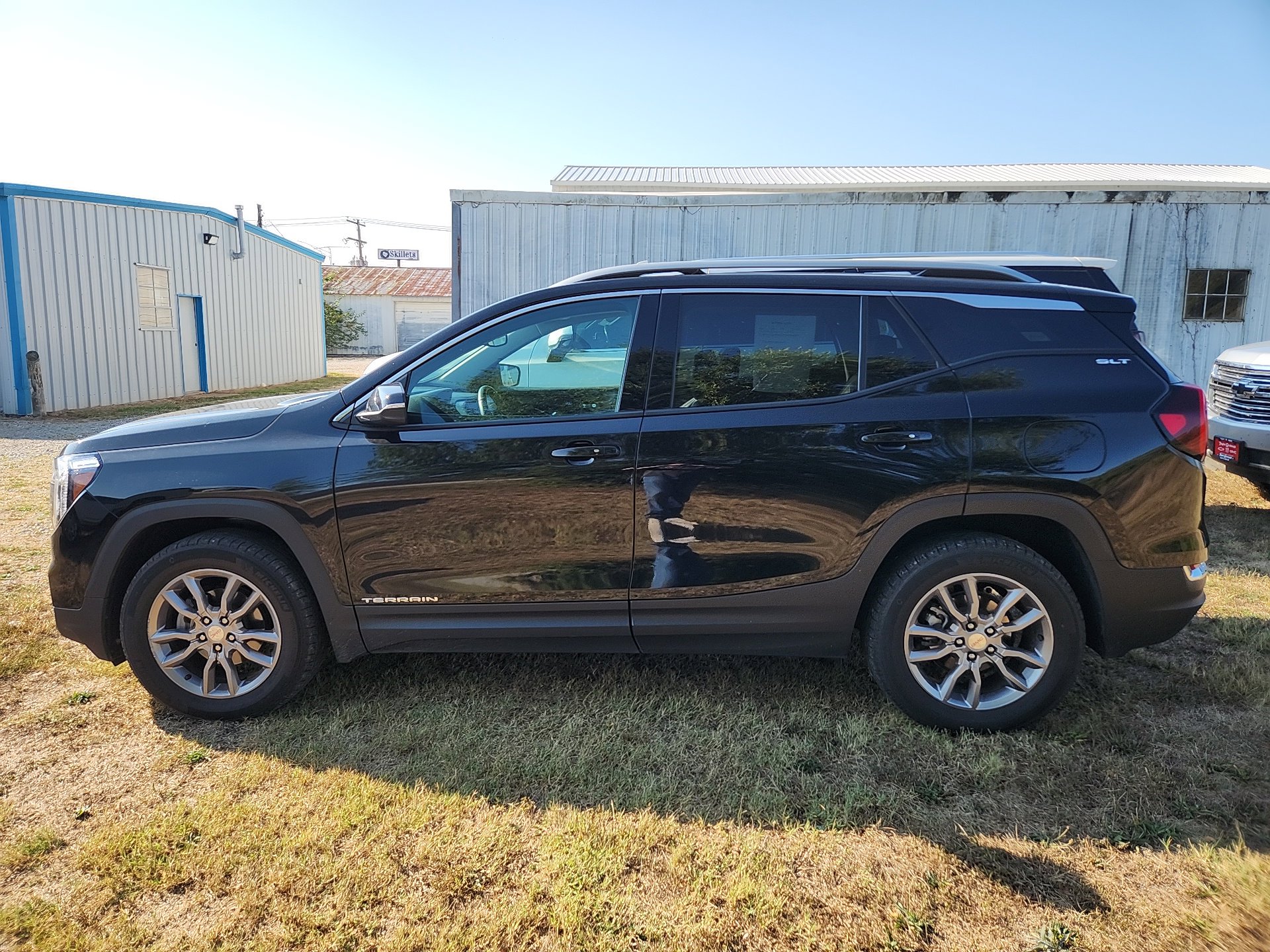 2024 Gmc Terrain SLT photo 3