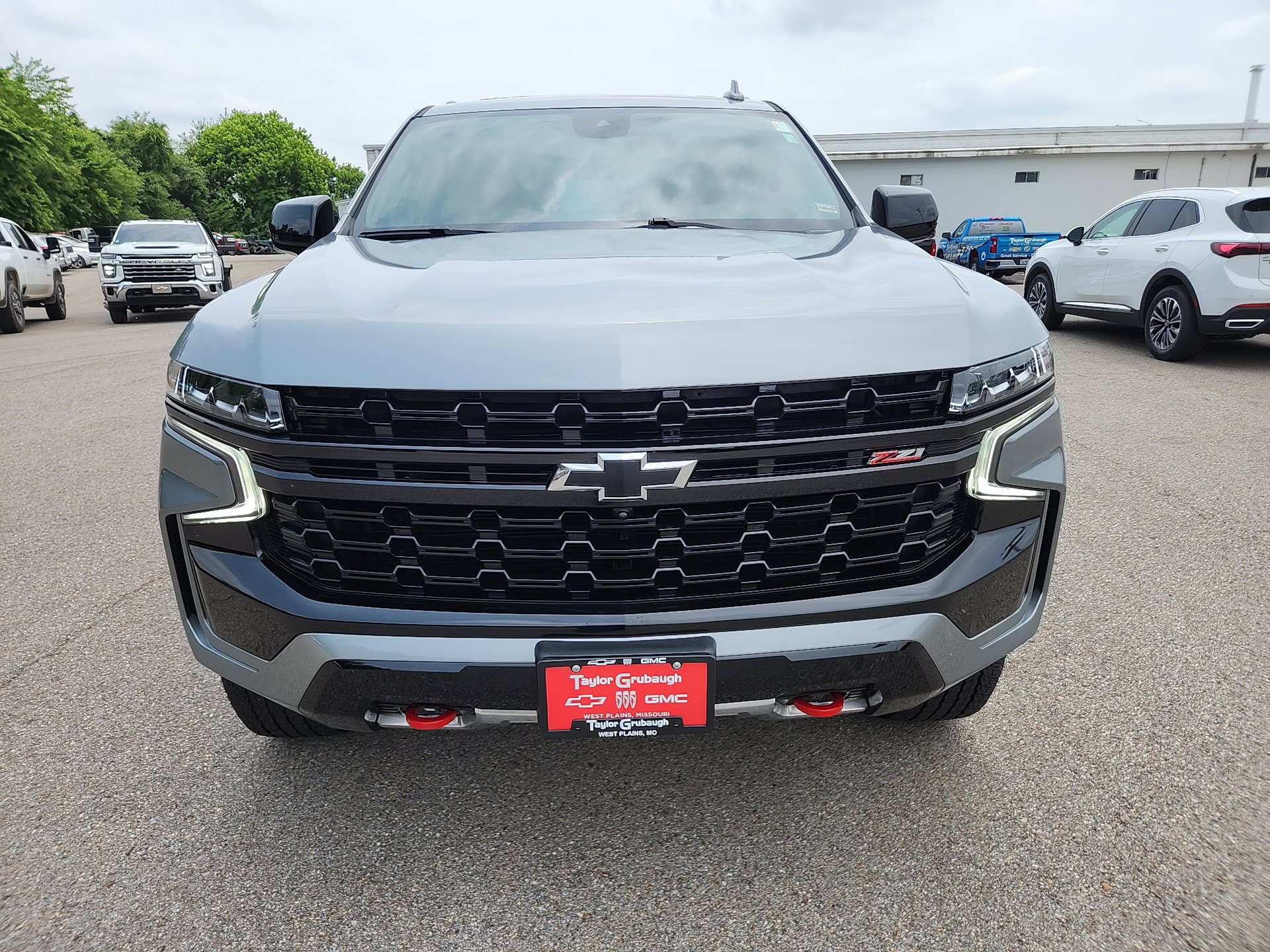 2024 Chevrolet Tahoe Z71 photo 3