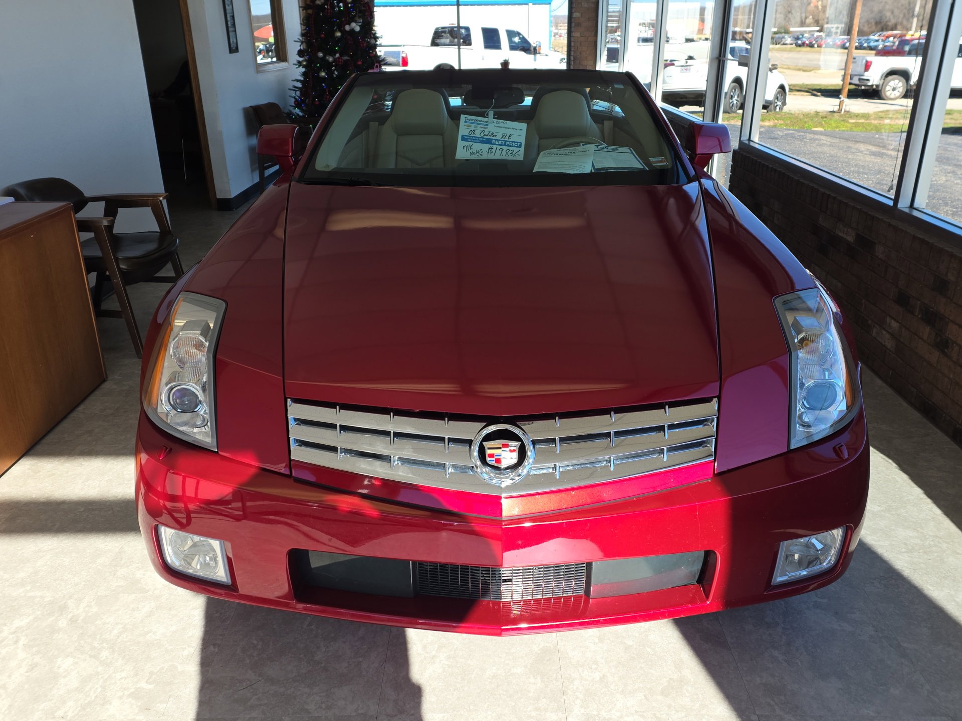 Used 2008 Cadillac XLR Base with VIN 1G6YV36A385600373 for sale in West Plains, MO