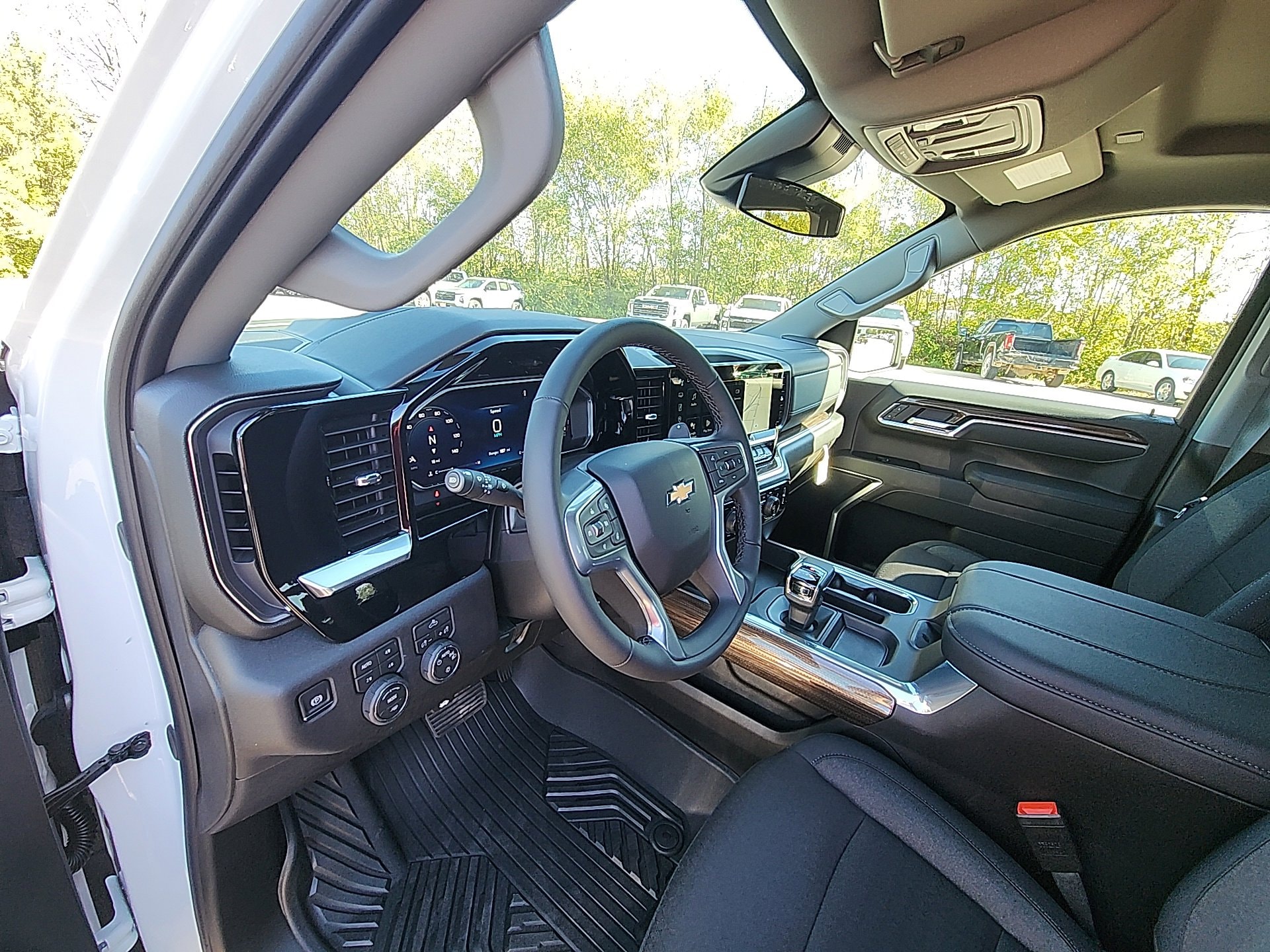 2026 Chevrolet Silverado 1500 LT - Photo 16