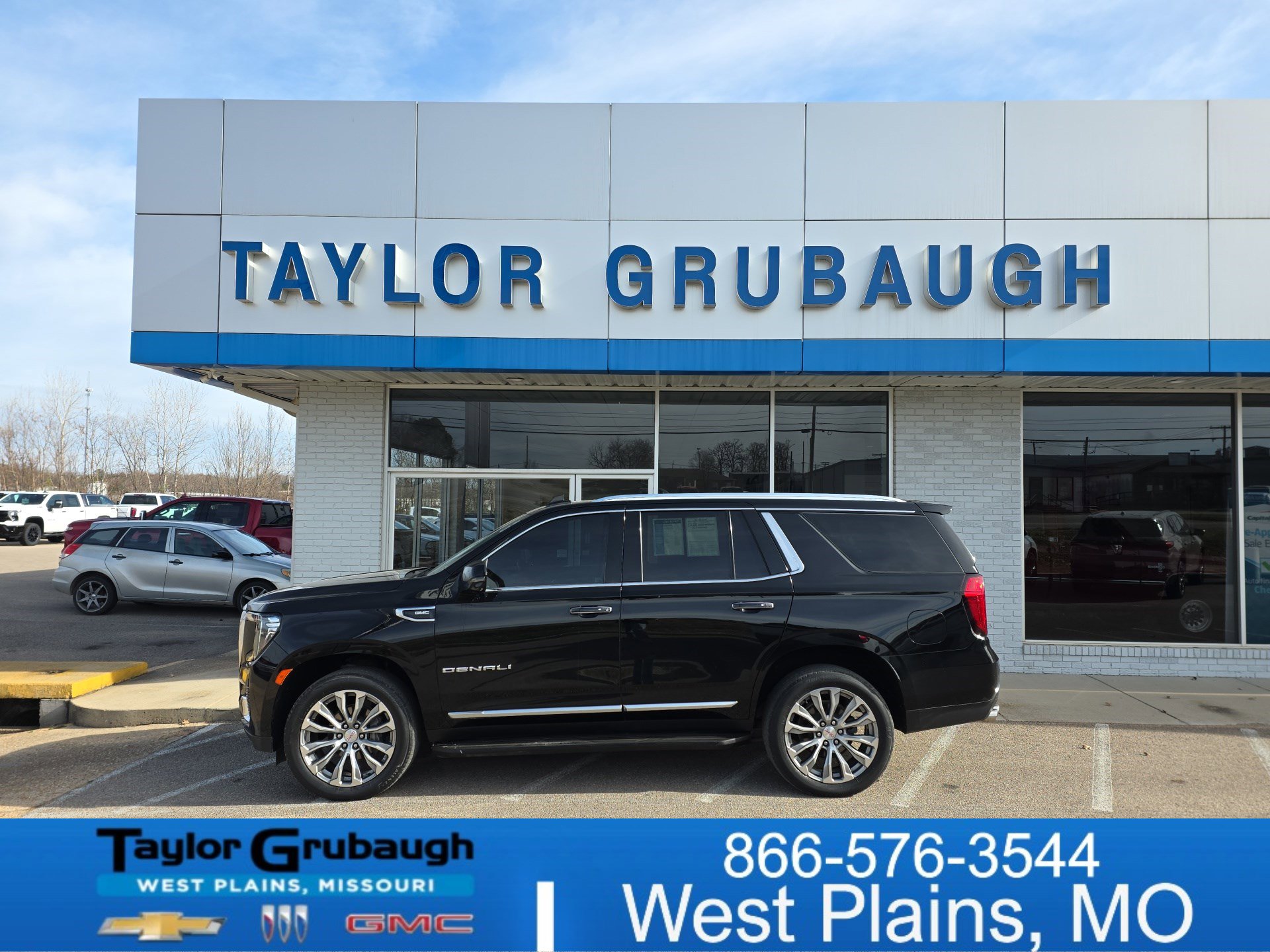 2021 GMC Yukon Denali's photo