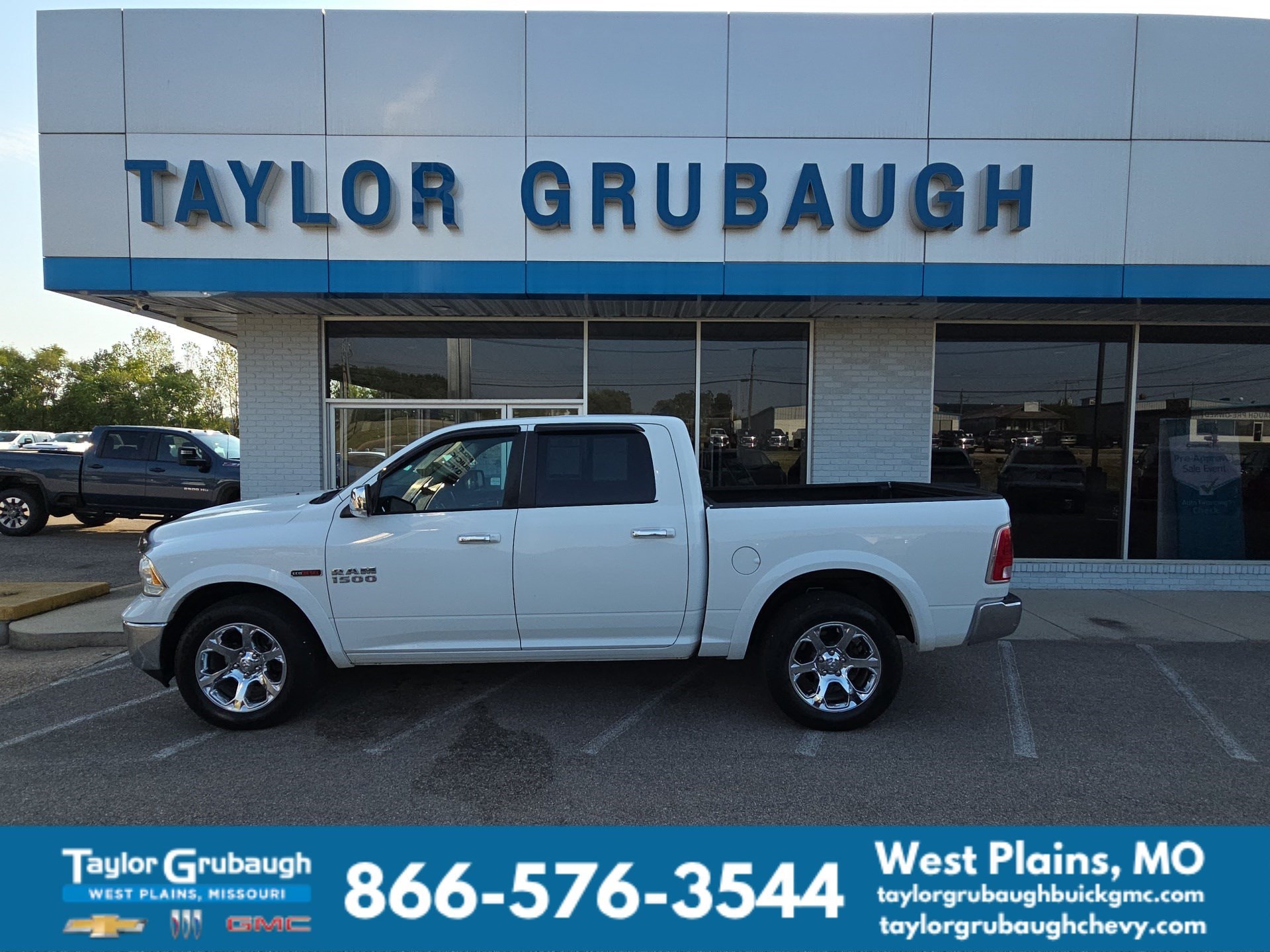 Used 2016 RAM Ram 1500 Pickup Laramie with VIN 1C6RR7NM0GS154179 for sale in West Plains, MO