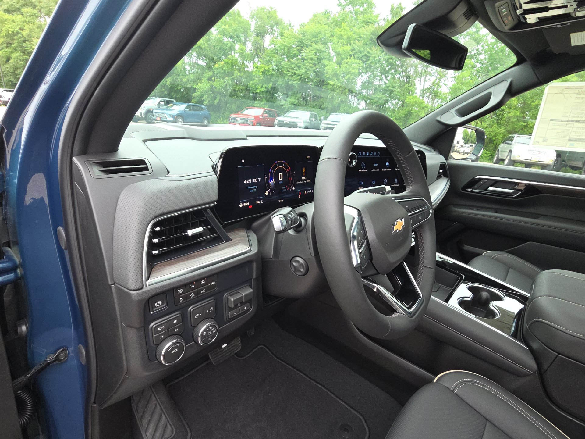 2026 Chevrolet Tahoe Premier - Photo 14