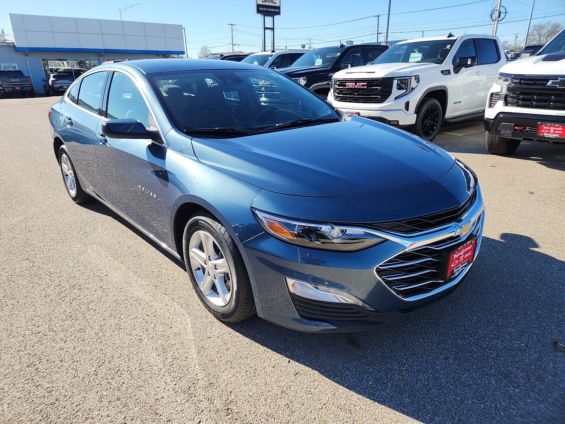 Used 2024 Chevrolet Malibu 1LT with VIN 1G1ZD5ST3RF139008 for sale in West Plains, MO