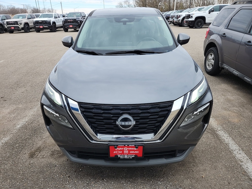 Used 2023 Nissan Rogue SV