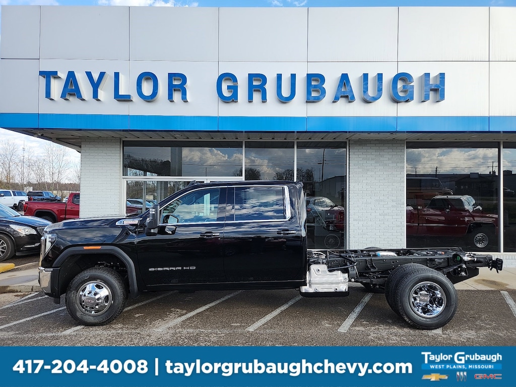 New 2026 GMC Sierra 3500 HD Chassis Cab SLE Truck