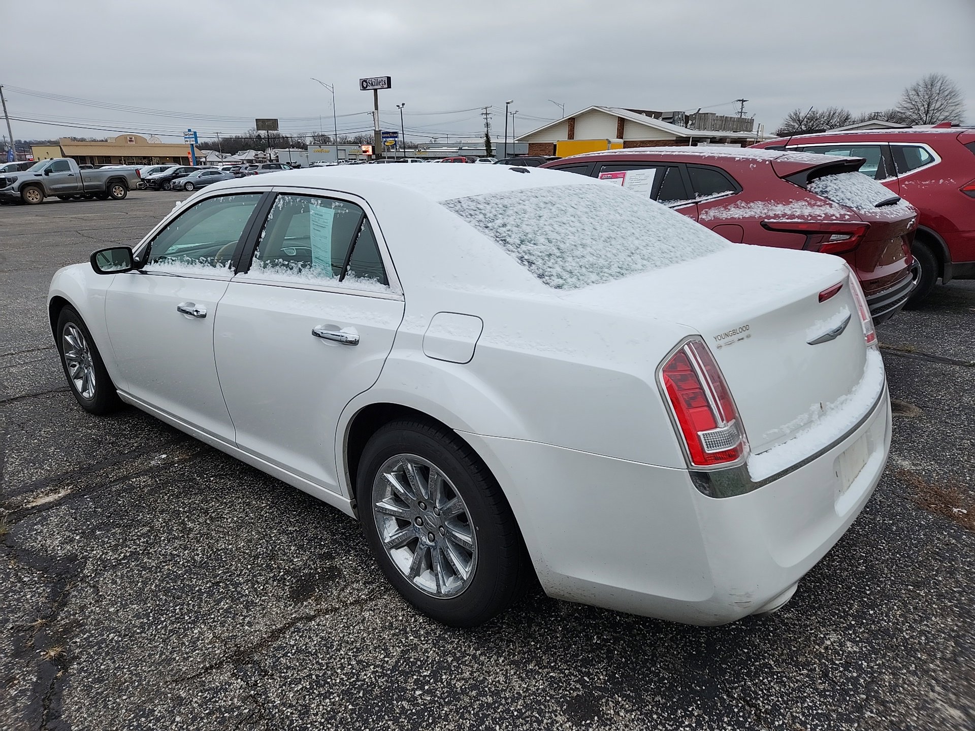 2014 Chrysler 300 photo 4