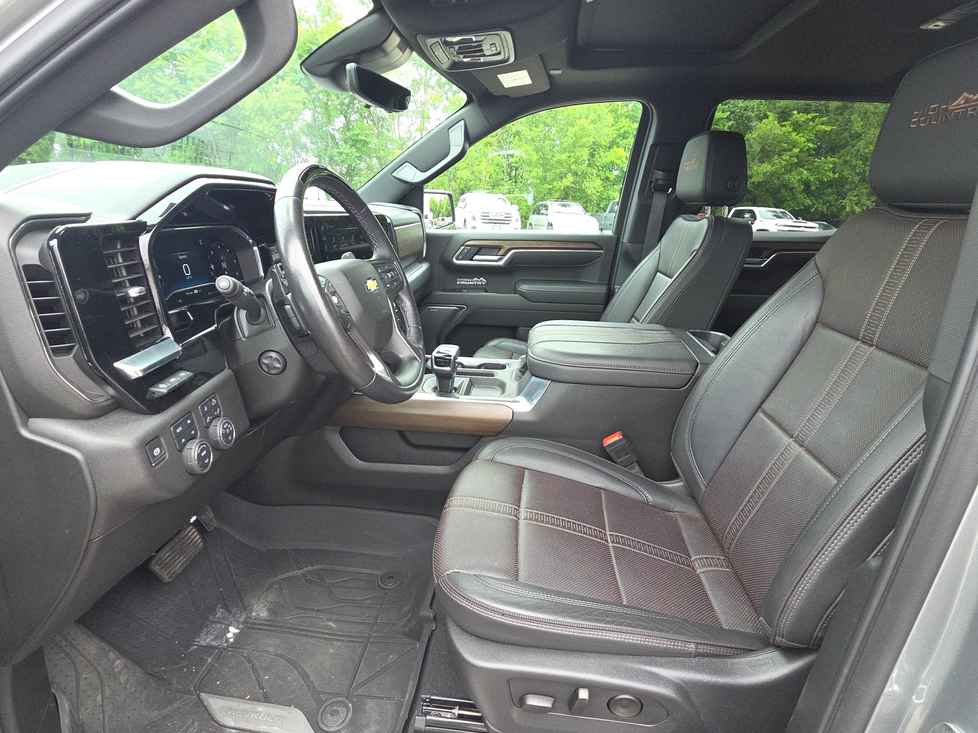 2025 Chevrolet Silverado 1500 High Country - Photo 16