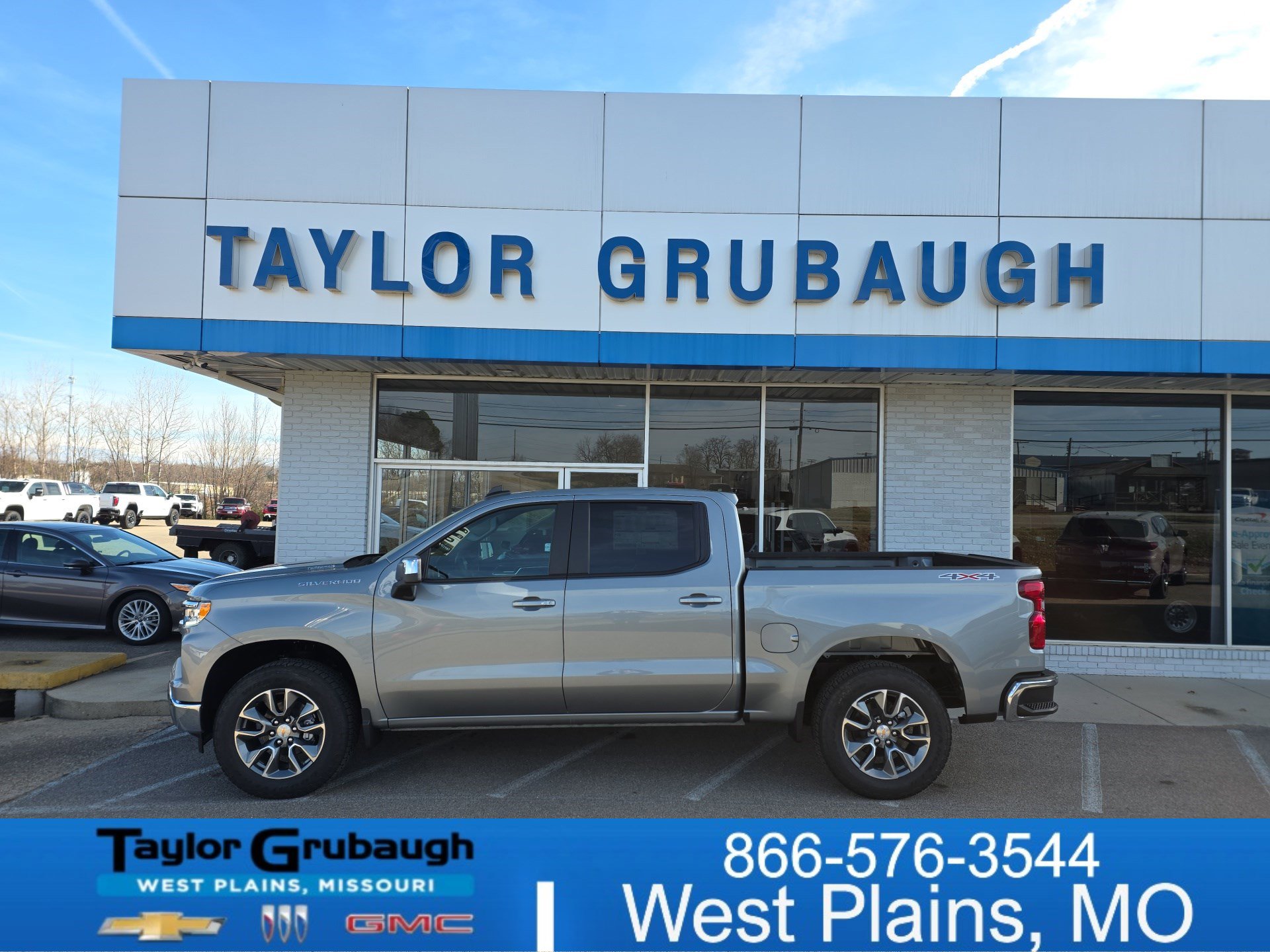 2026 GMC Sierra 1500 SLE's photo